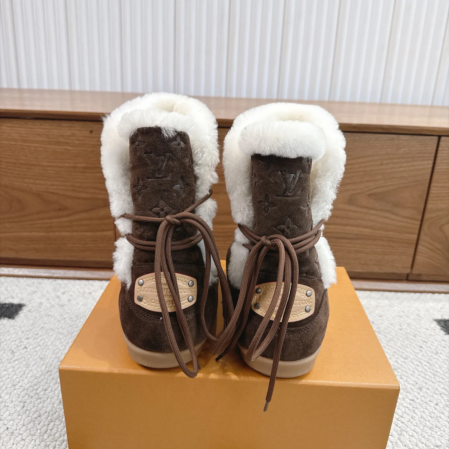 Угги Женские Louis Vuitton 18613783