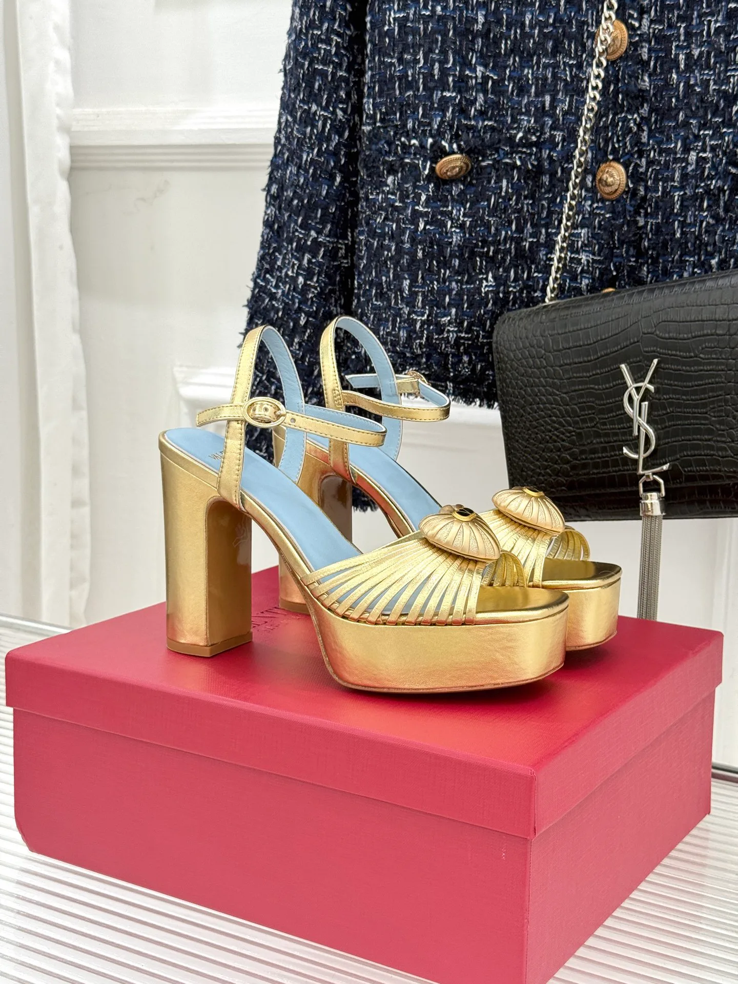 Босоножки Женские Valentino 954177