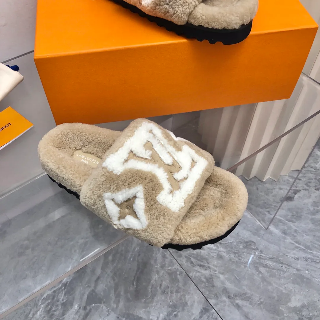 Тапочки Женские Louis Vuitton 489818