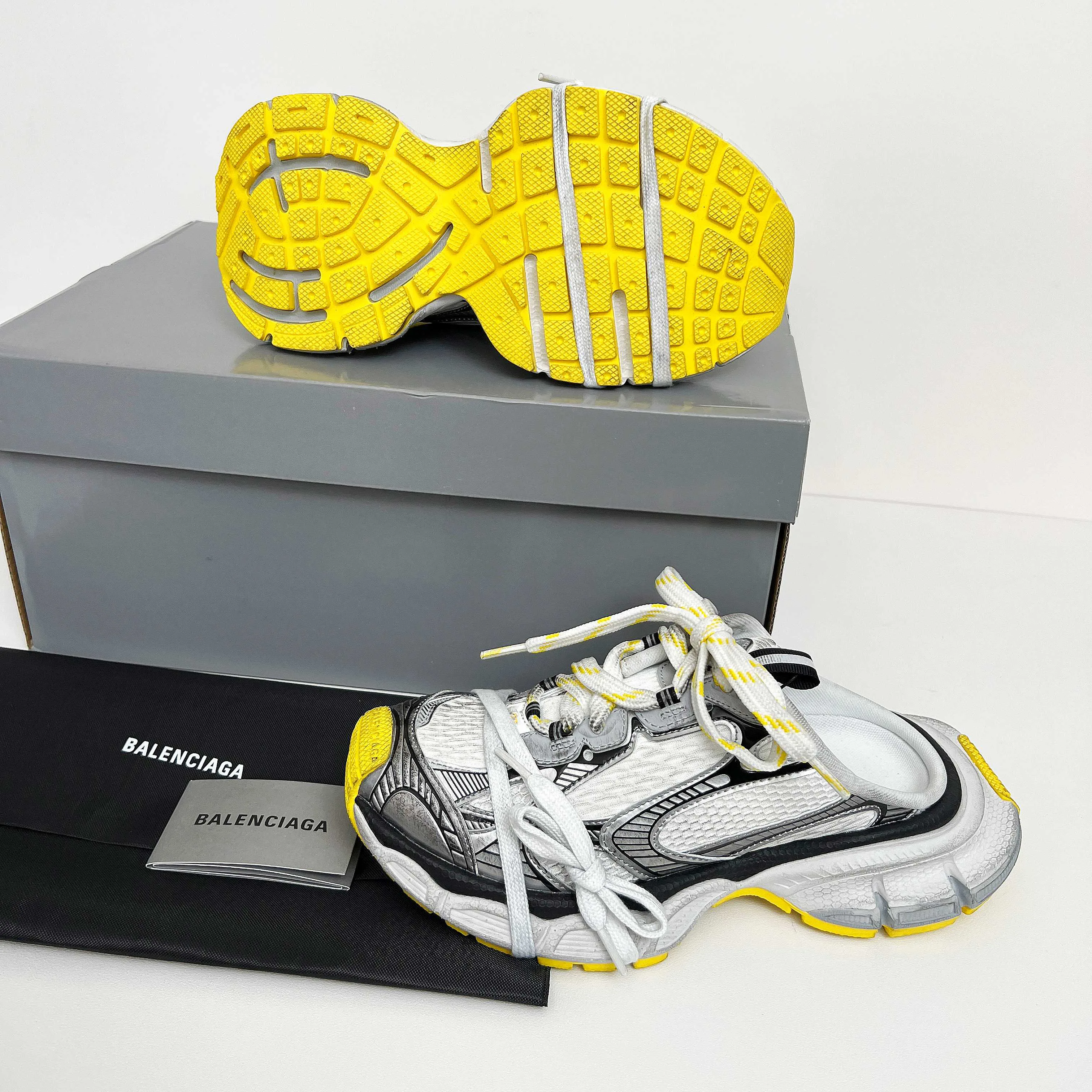 Кроссовки Женские Balenciaga 6428111