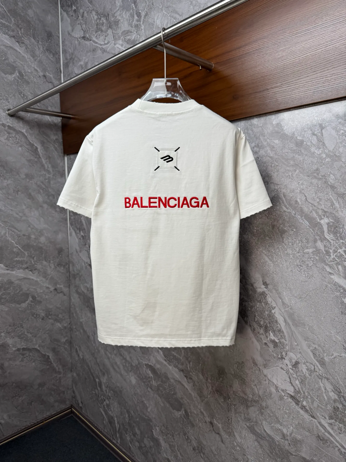 Футболки Женские Balenciaga 11625115
