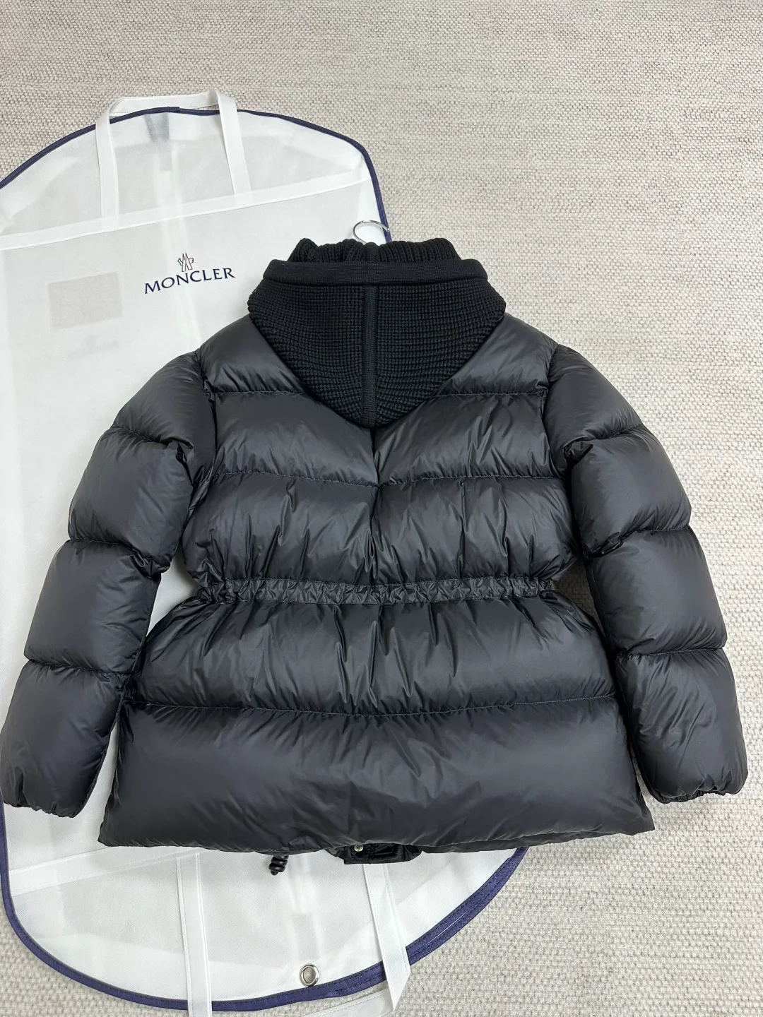 Куртки И Пуховики Женские Moncler 19654422