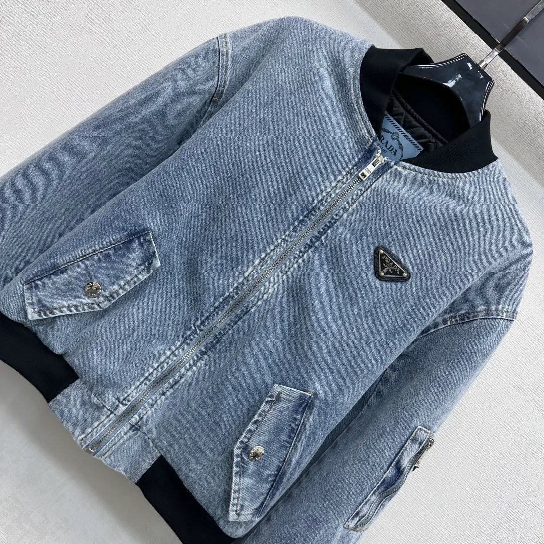 Куртки И Пуховики Женские Prada 1396247