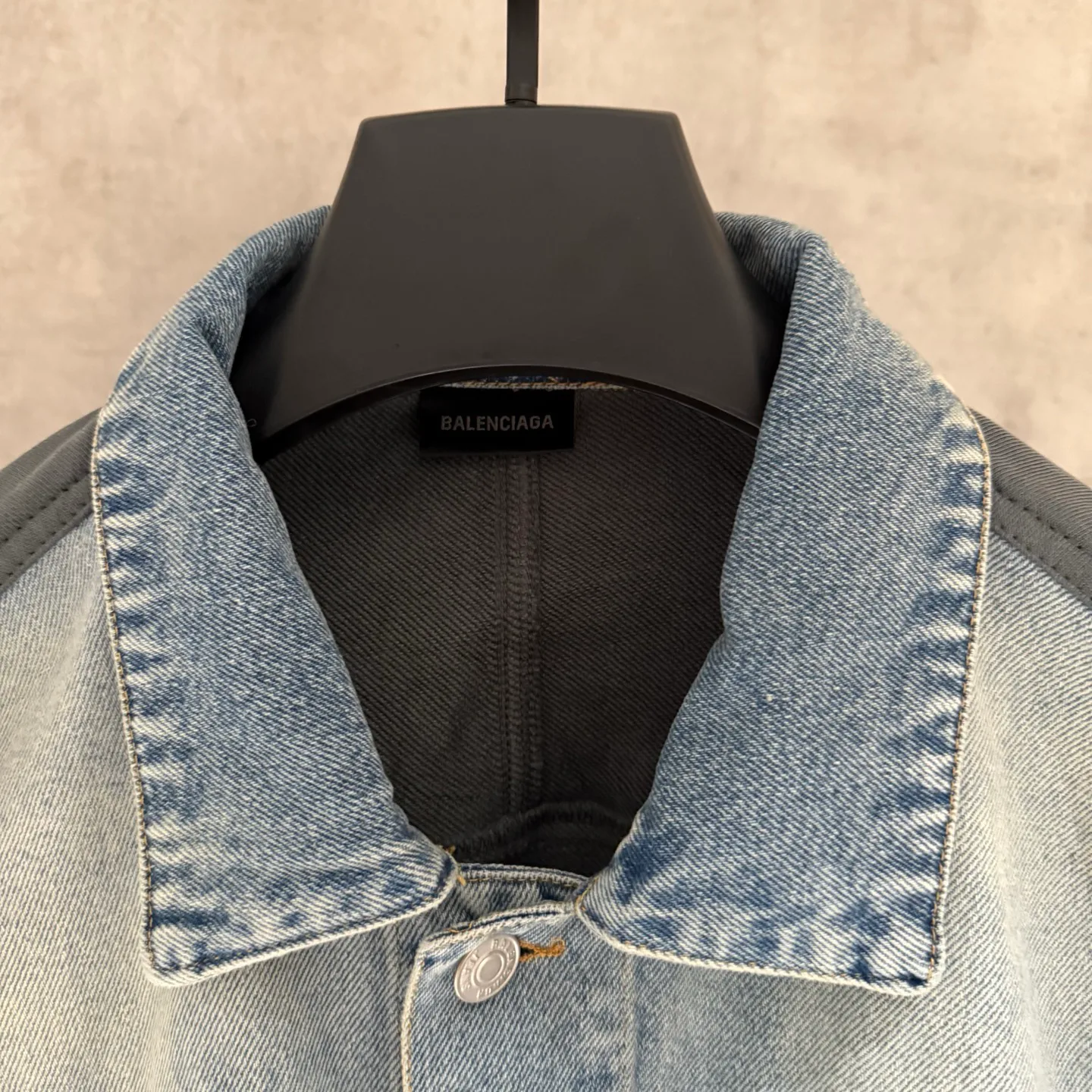 Куртки И Пуховики Мужские Balenciaga 18197138