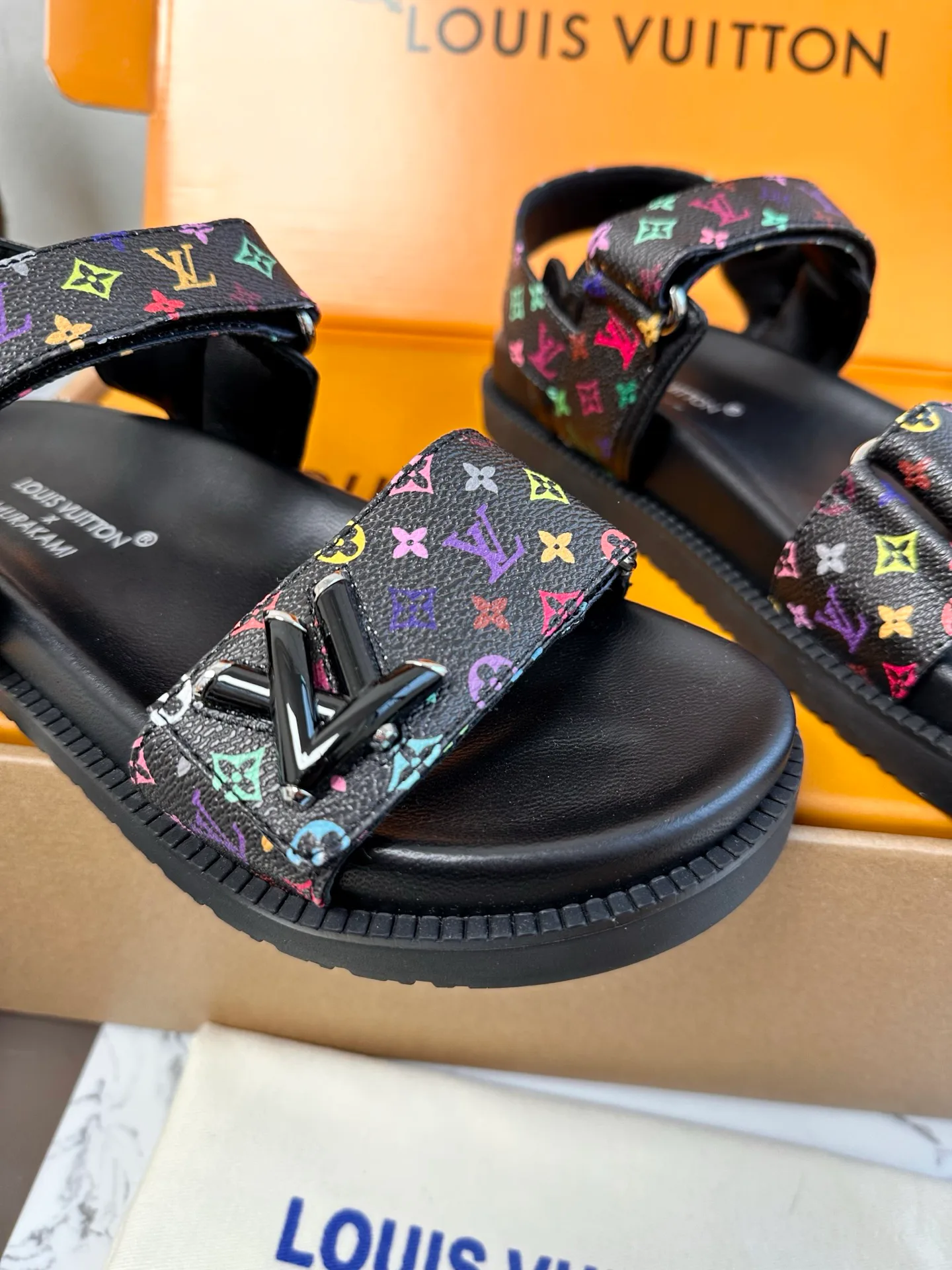 Сандалии Женские Louis Vuitton 23239