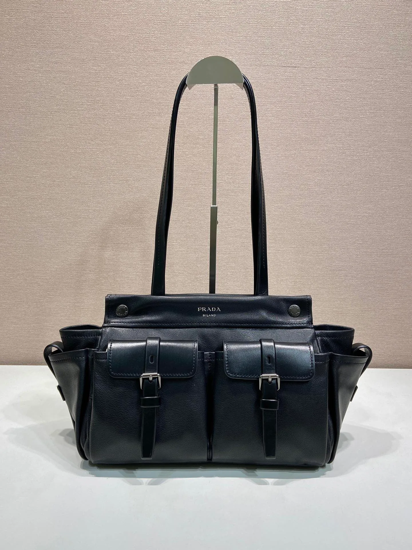 Классические Сумки Женские Prada 11897298