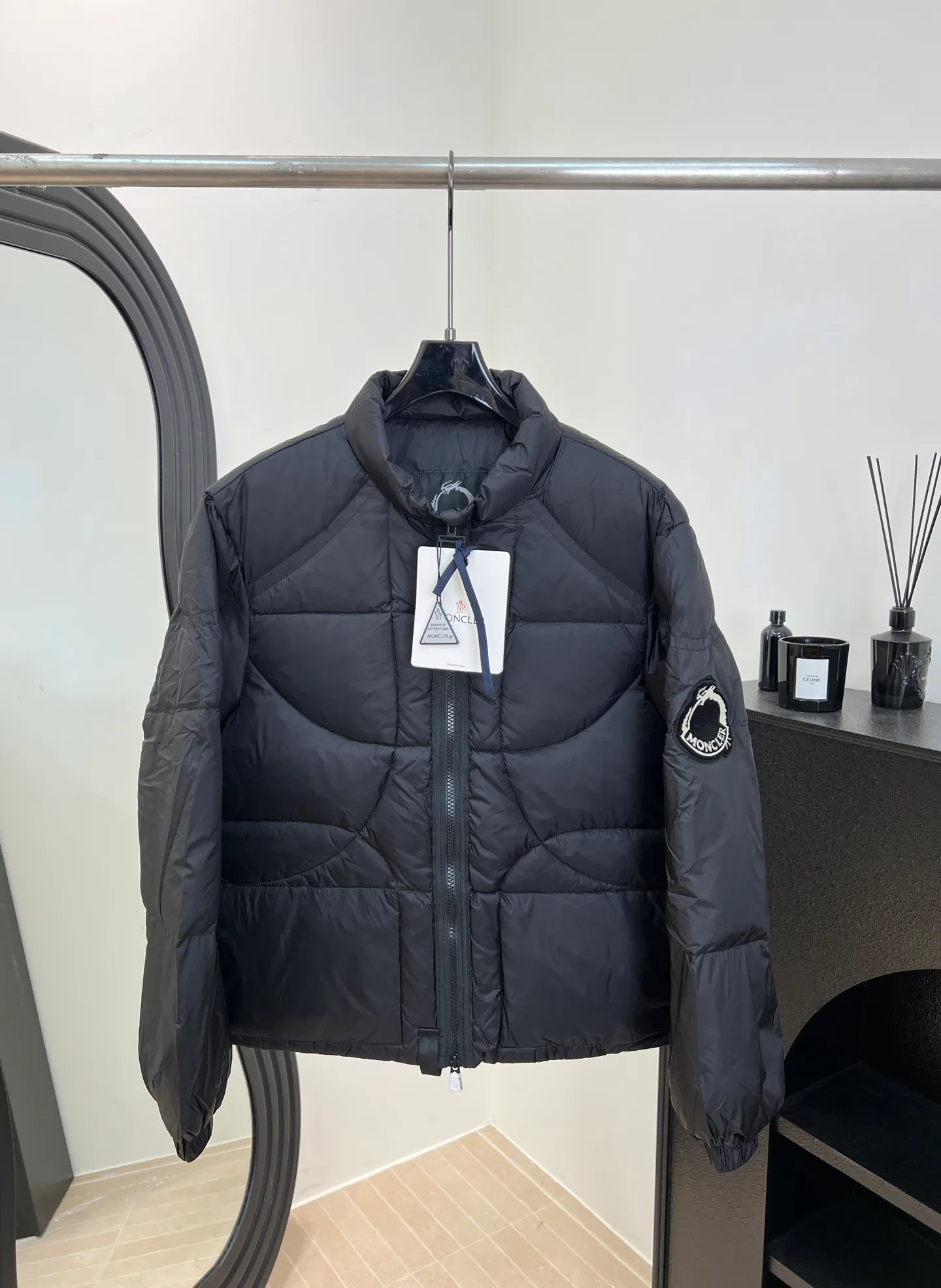 Куртки И Пуховики Женские Moncler 1631484