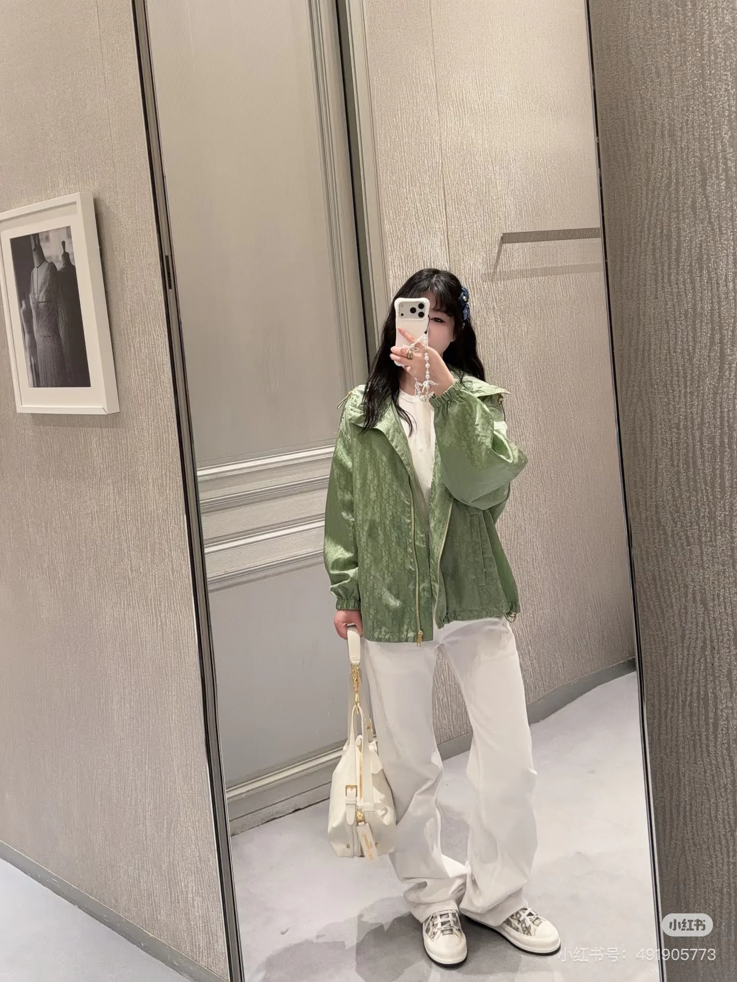 Куртки И Пуховики Женские Christian Dior 11625877