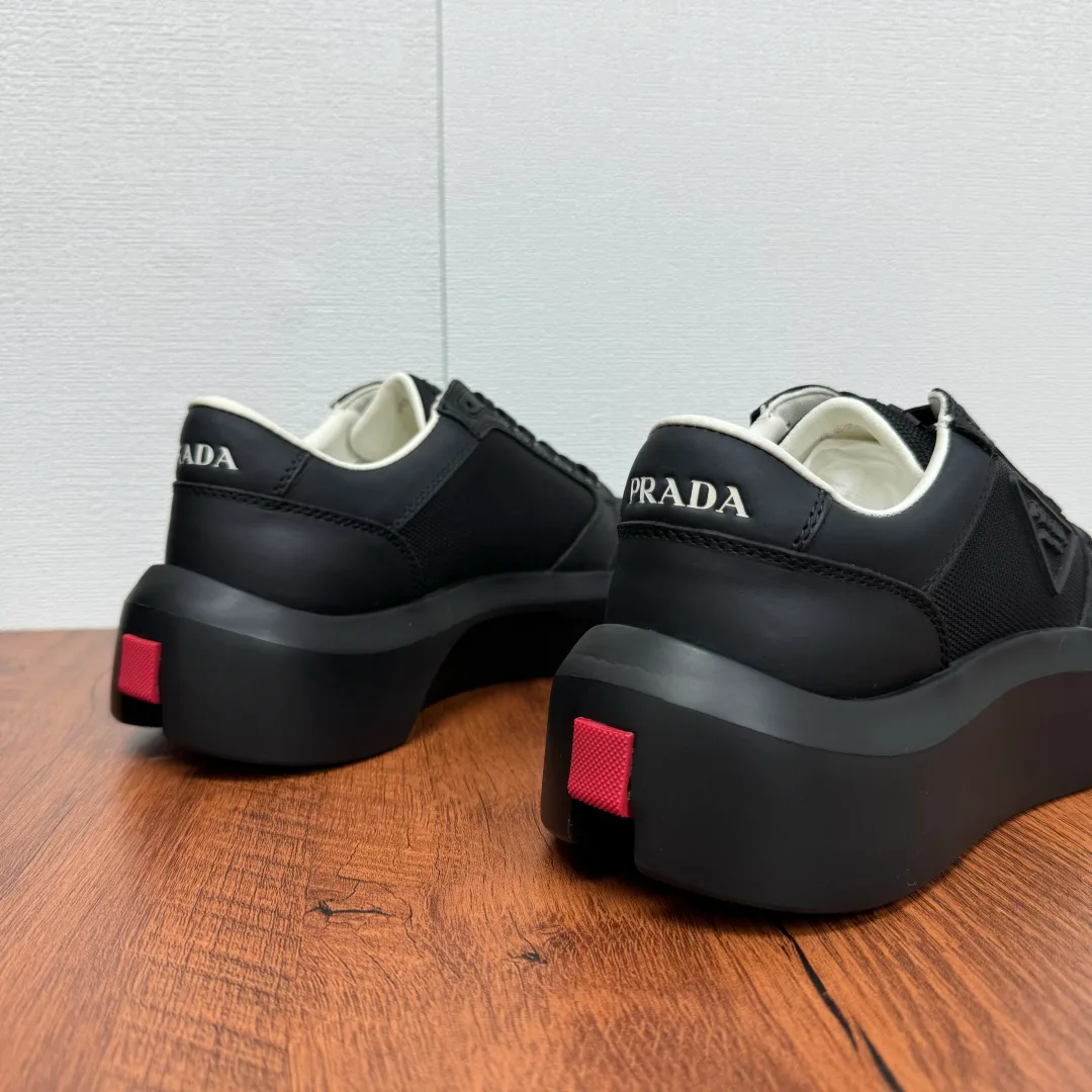 Кроссовки Мужские Prada 11211811
