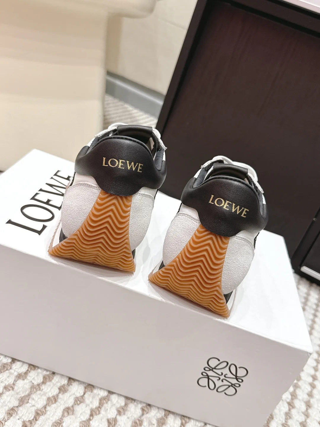 Кроссовки Женские Loewe 1866750