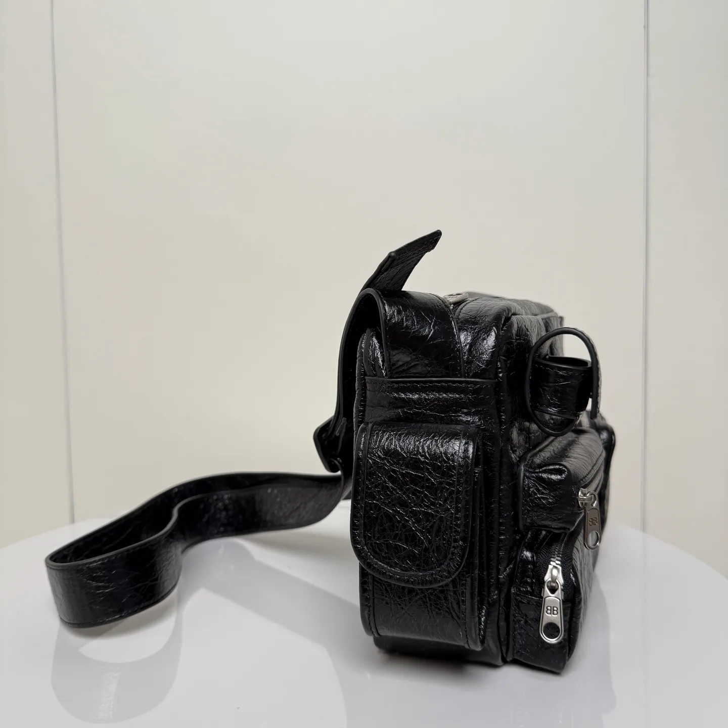 Сумки На Ремне Женские Balenciaga 1221088