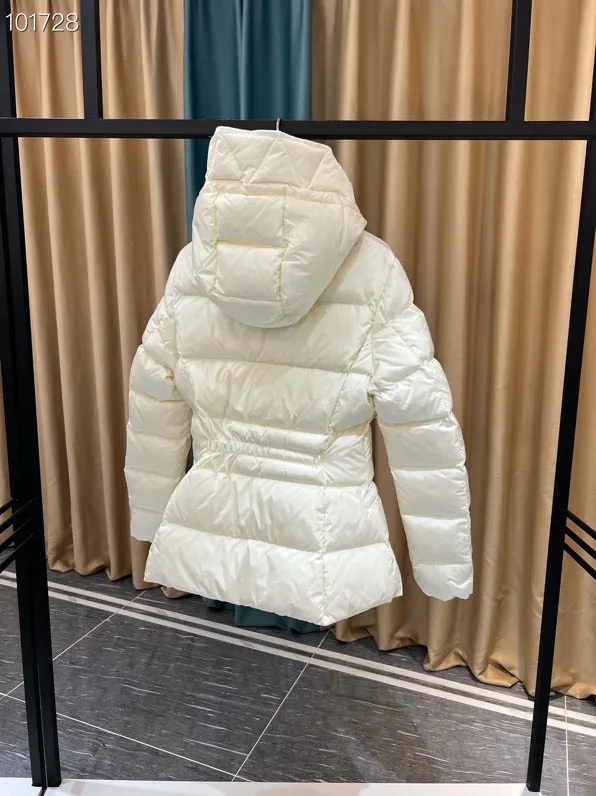 Куртки И Пуховики Женские Moncler 17964594