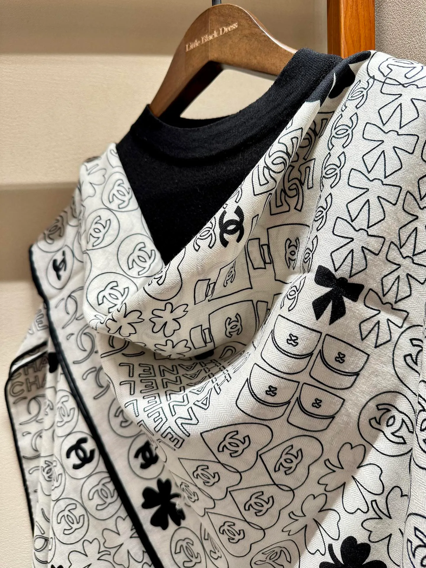 Шарфы Chanel 10168