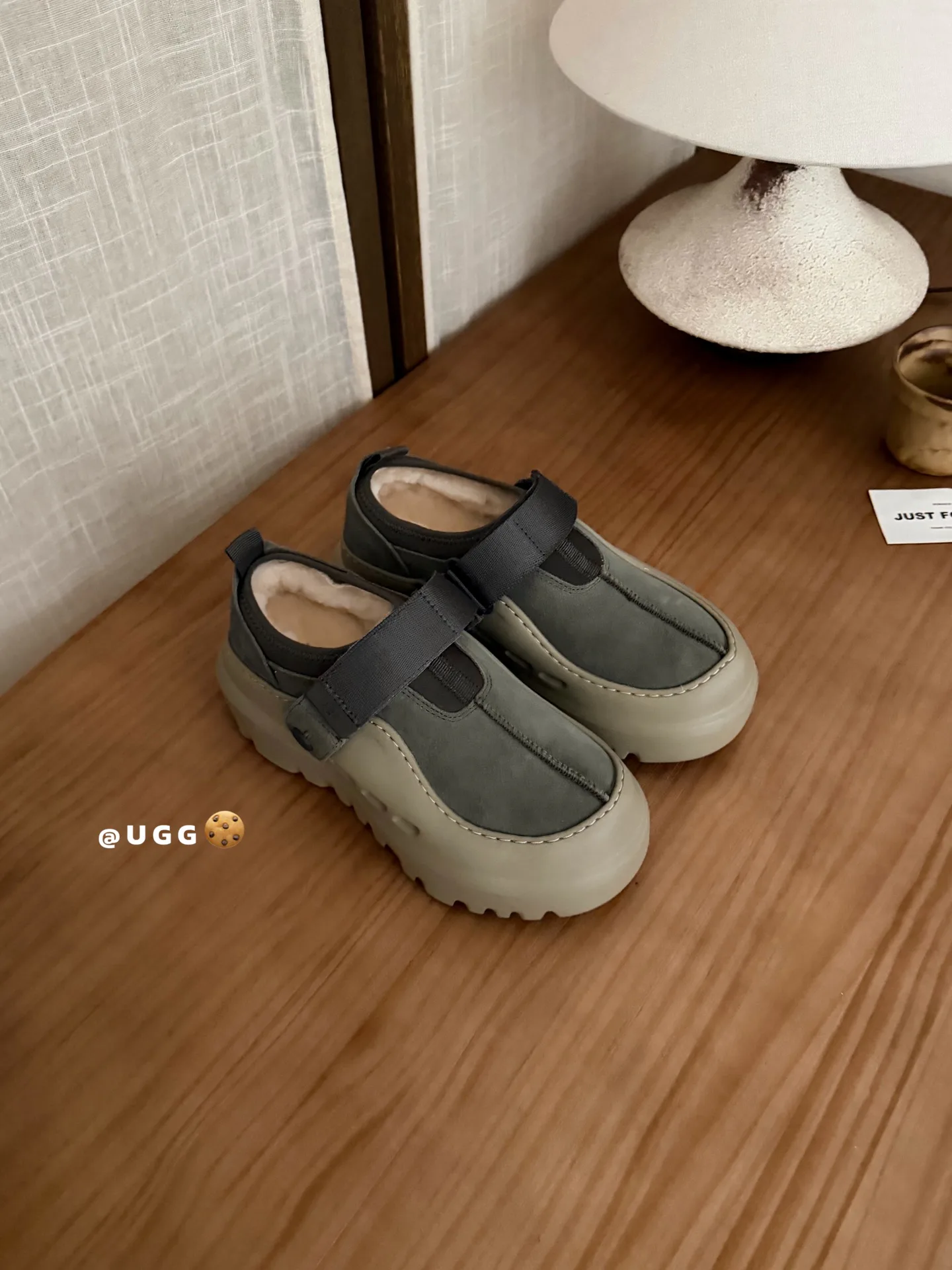 Кроссовки Женские Ugg 17997656