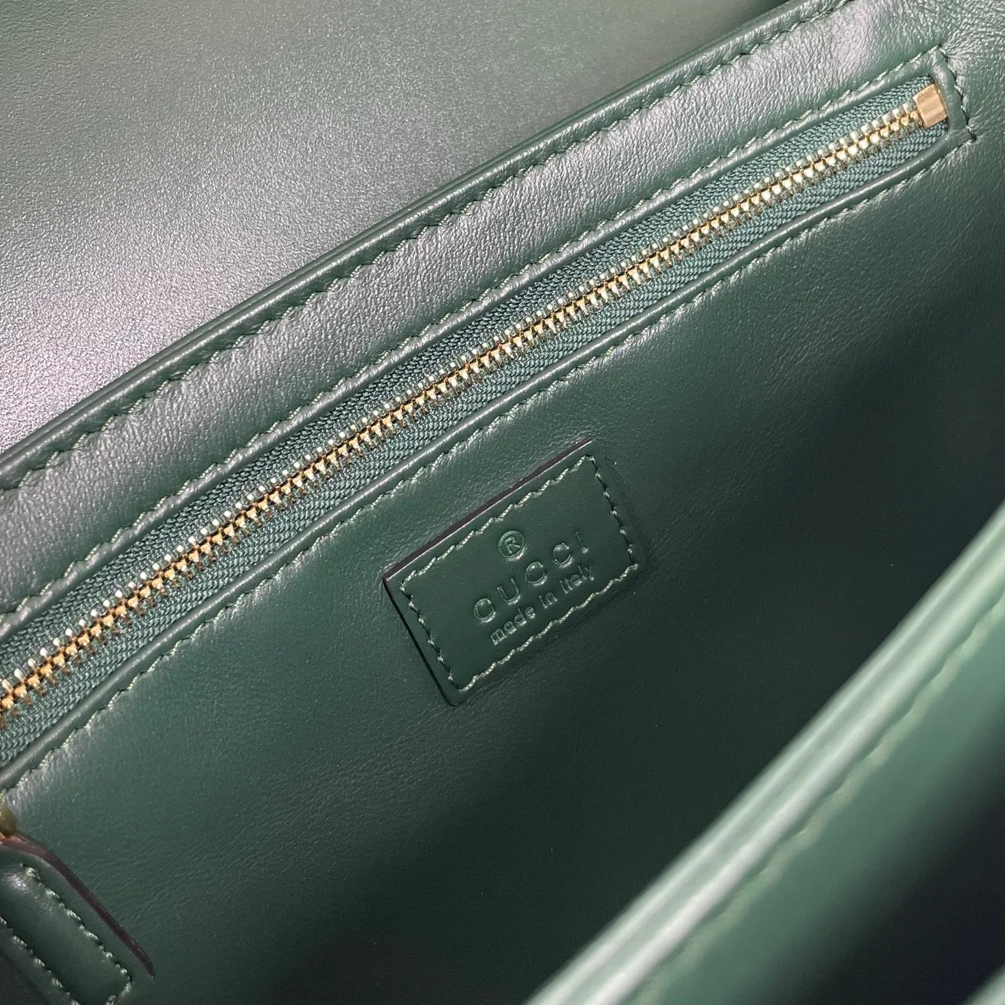 Классические Сумки Женские Gucci 12795291
