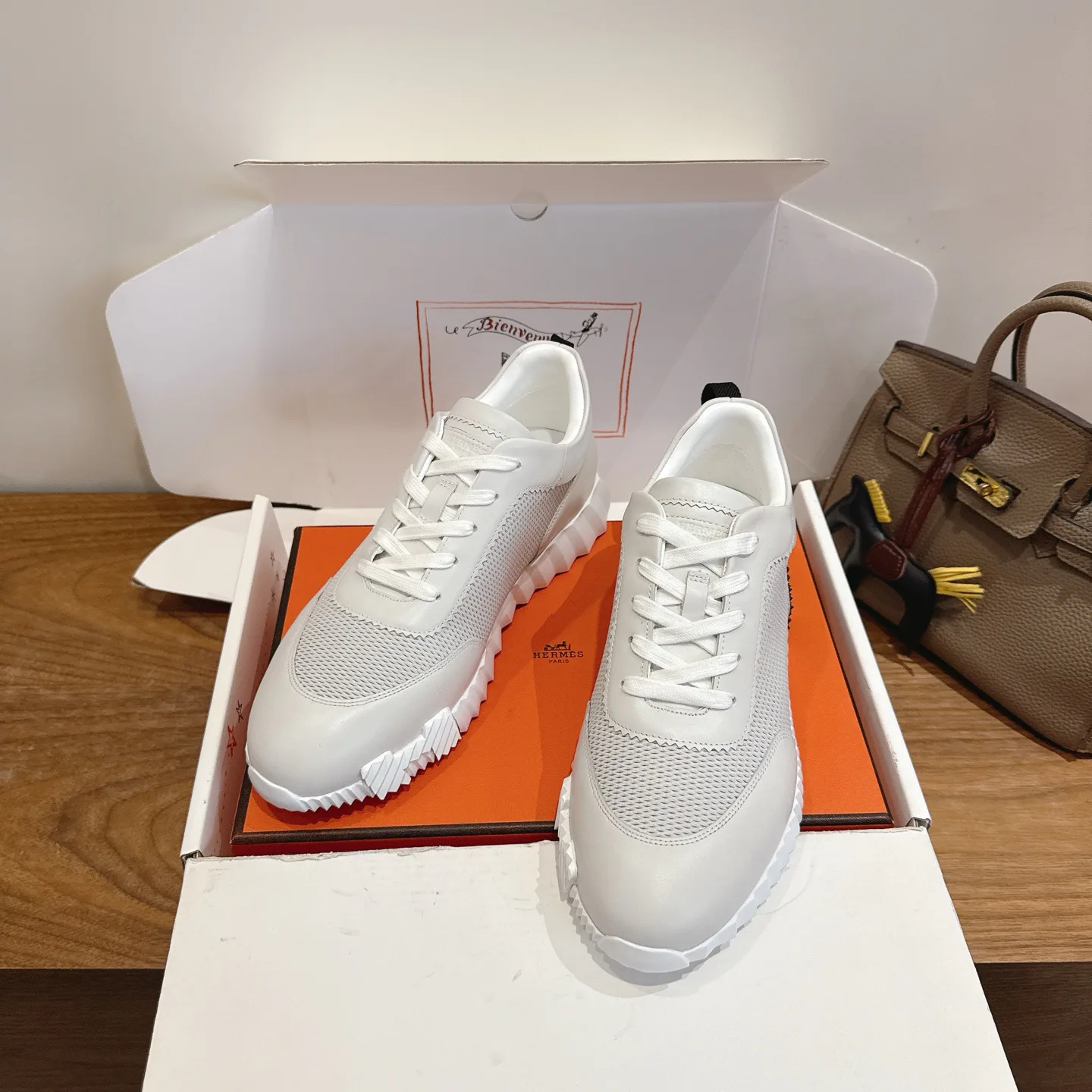 Кроссовки Женские Hermes 17414525