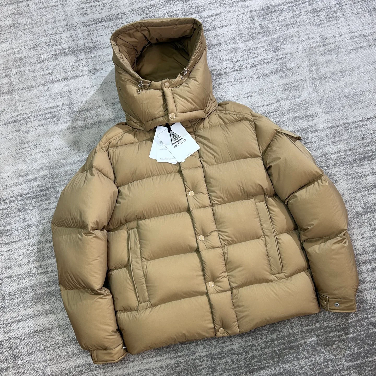Куртки И Пуховики Женские Moncler 18134101