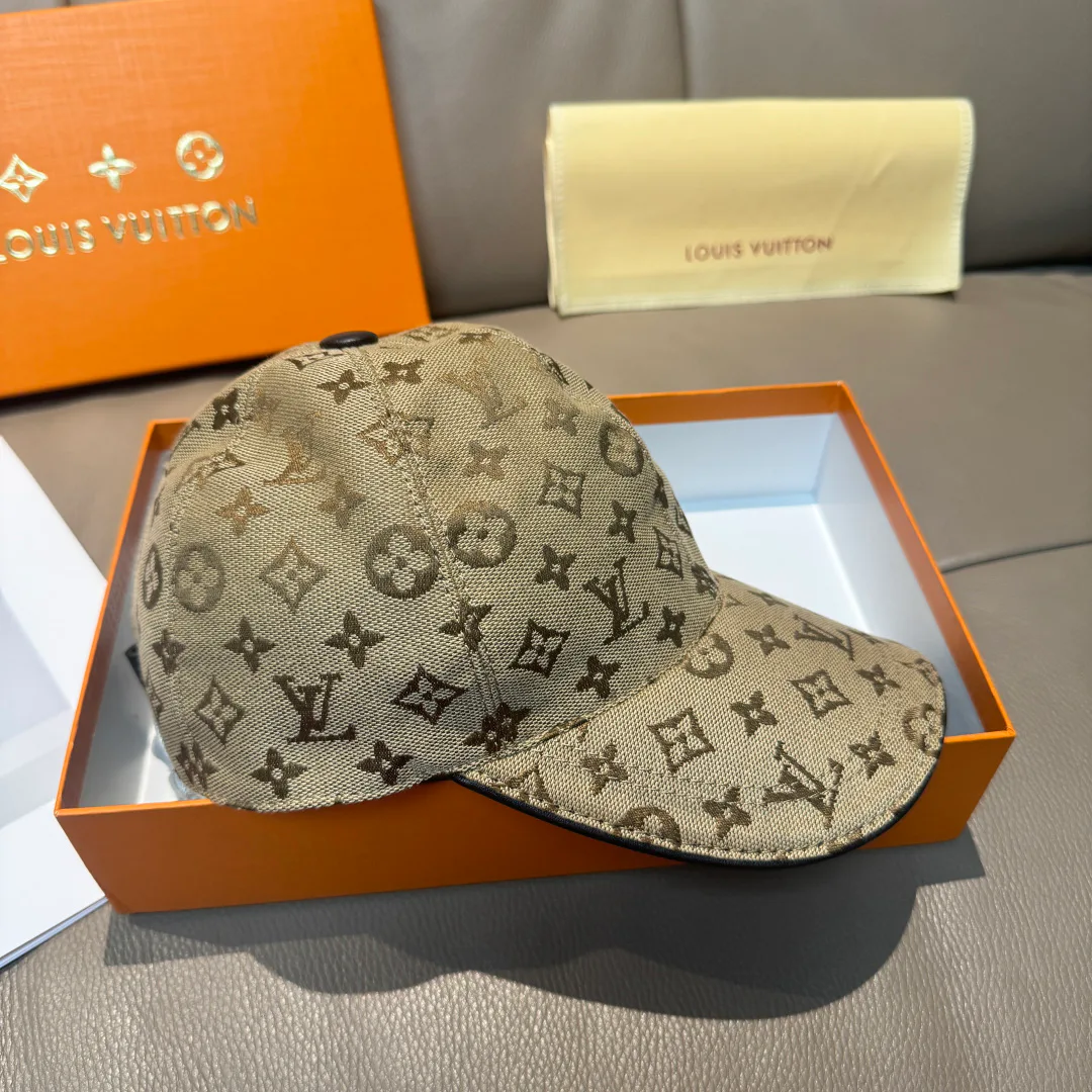 Головные Уборы Louis Vuitton 4549977