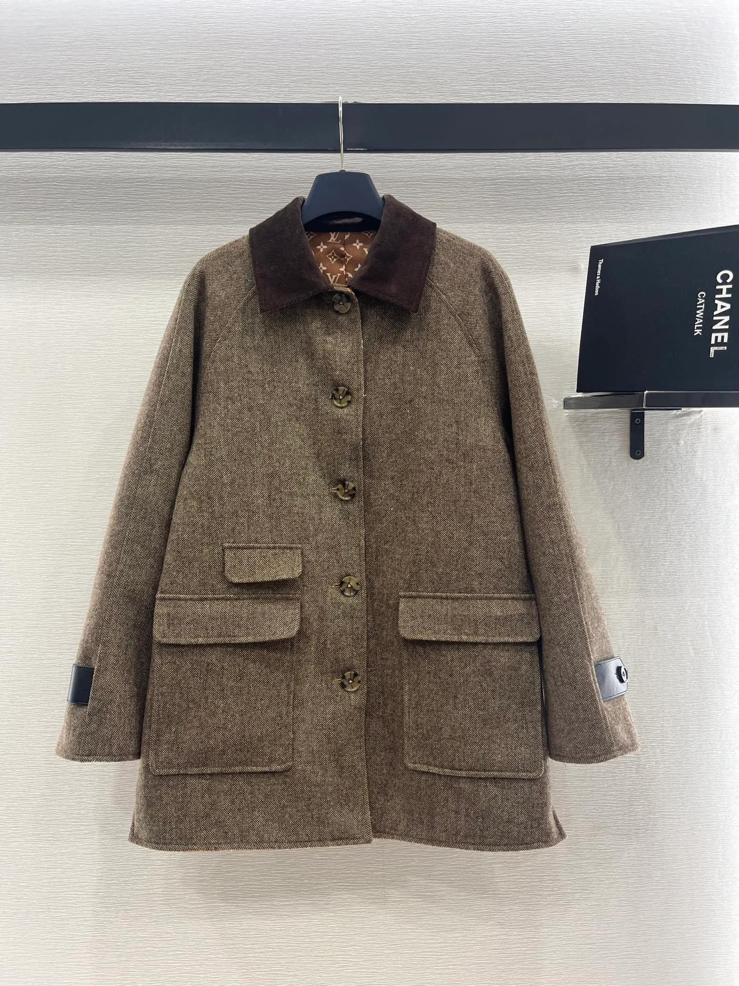Пальто Женские Louis Vuitton 1511930