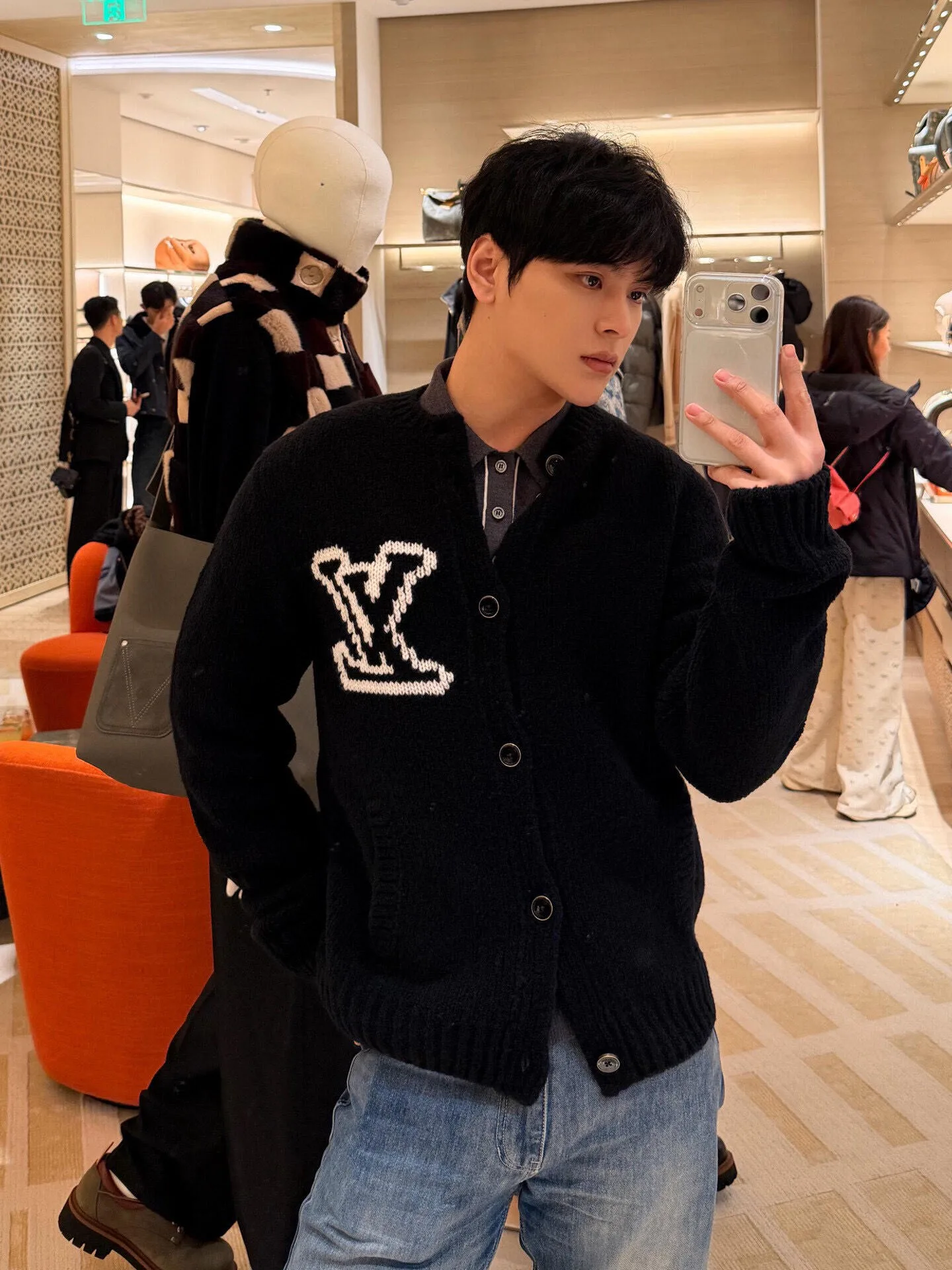 Джемперы И Свитеры Женские Louis Vuitton 669125