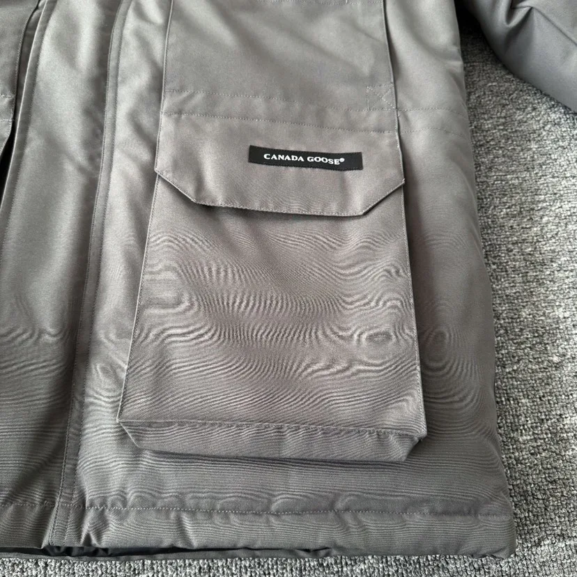 Куртки И Пуховики Женские Canada Goose 18722846