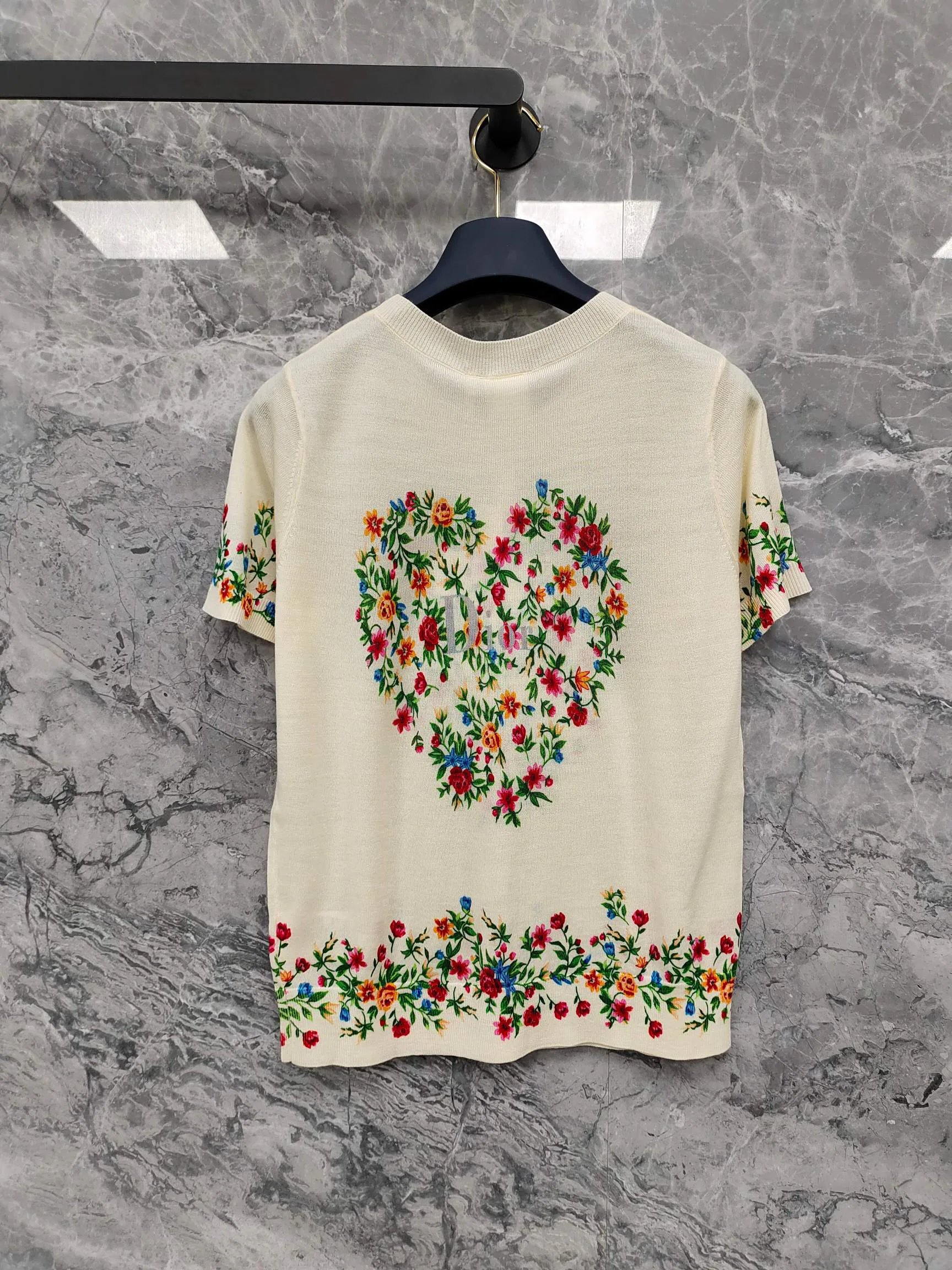 Футболки Женские Christian Dior 13549560