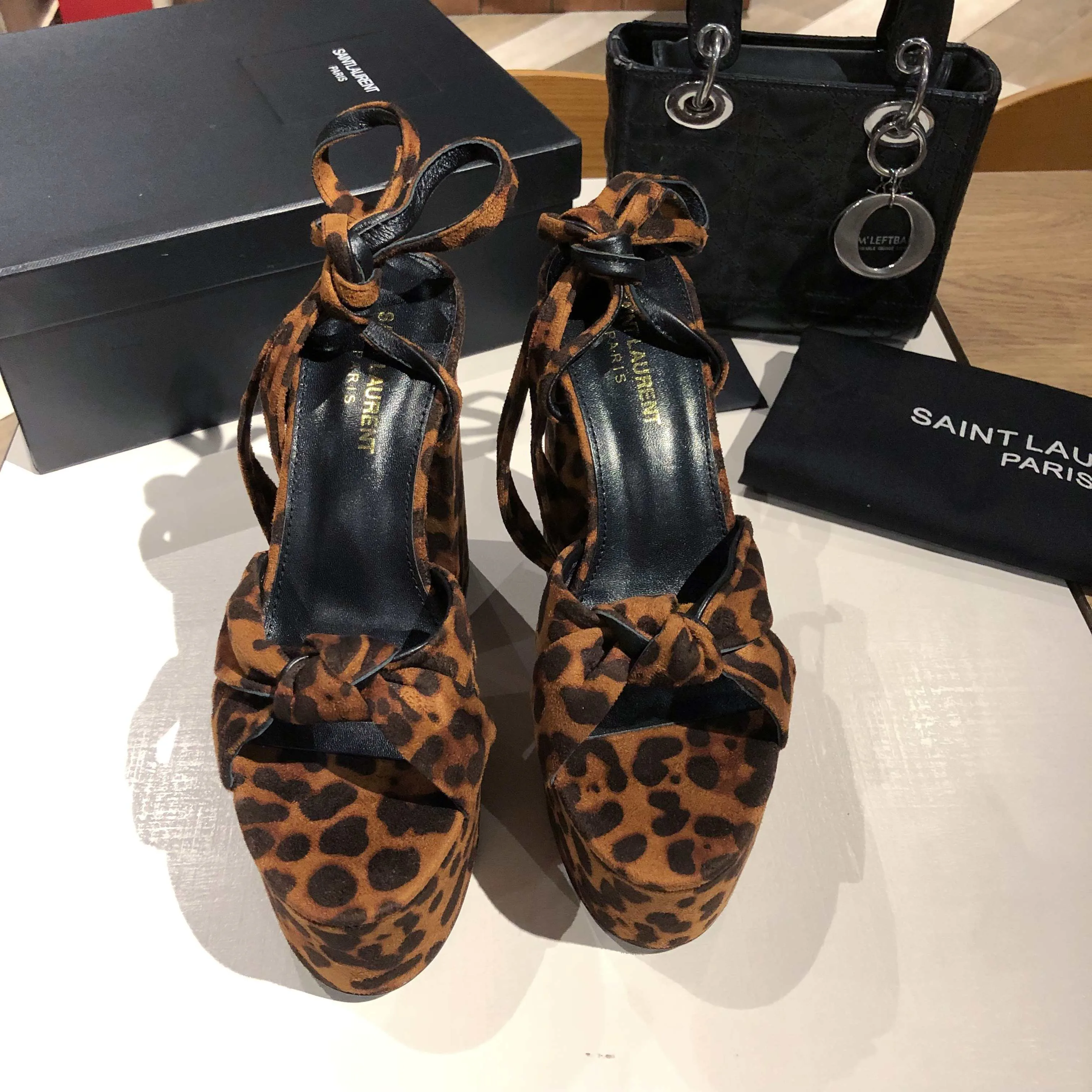 Босоножки Женские Saint Laurent 11220449