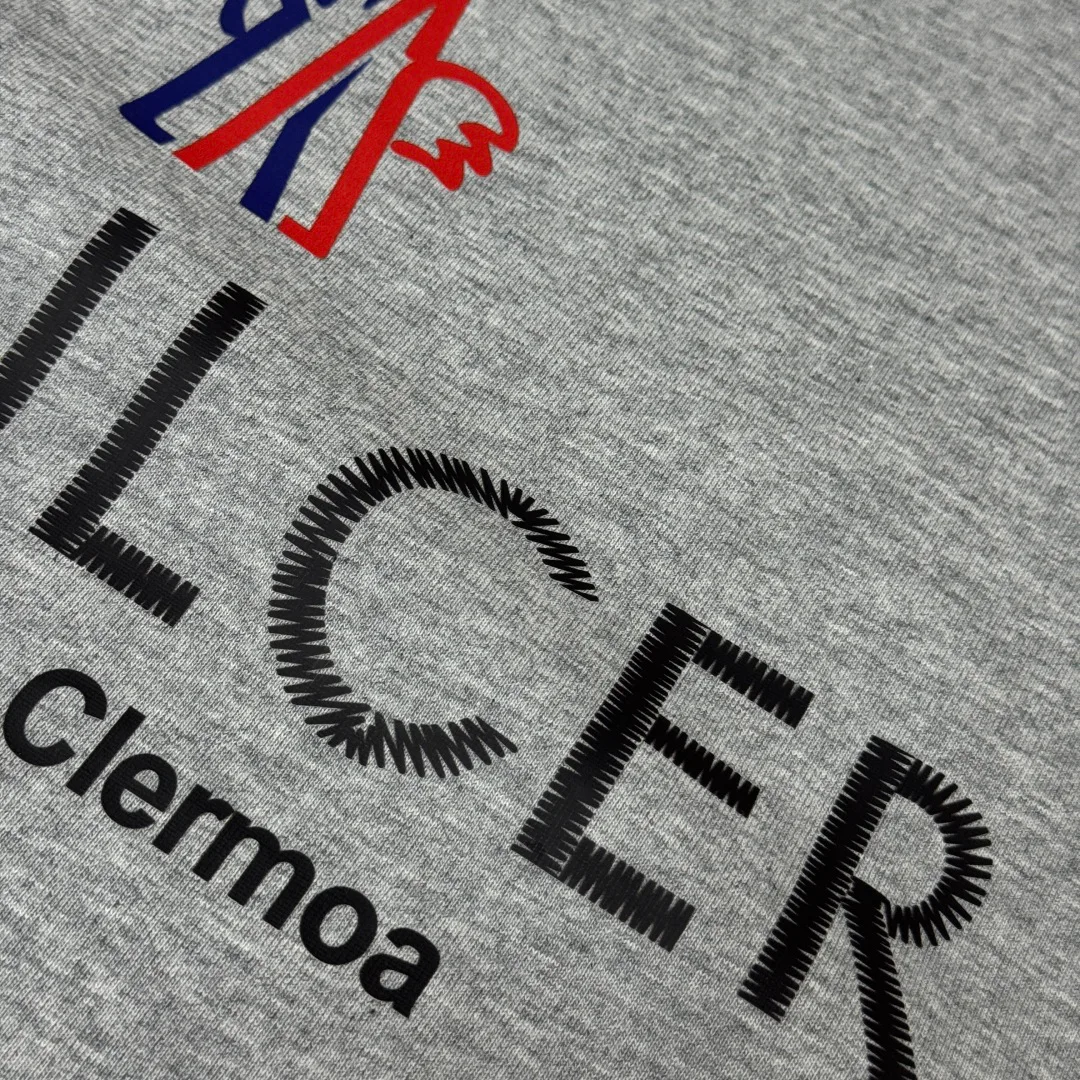 Футболки Женские Moncler 10201186