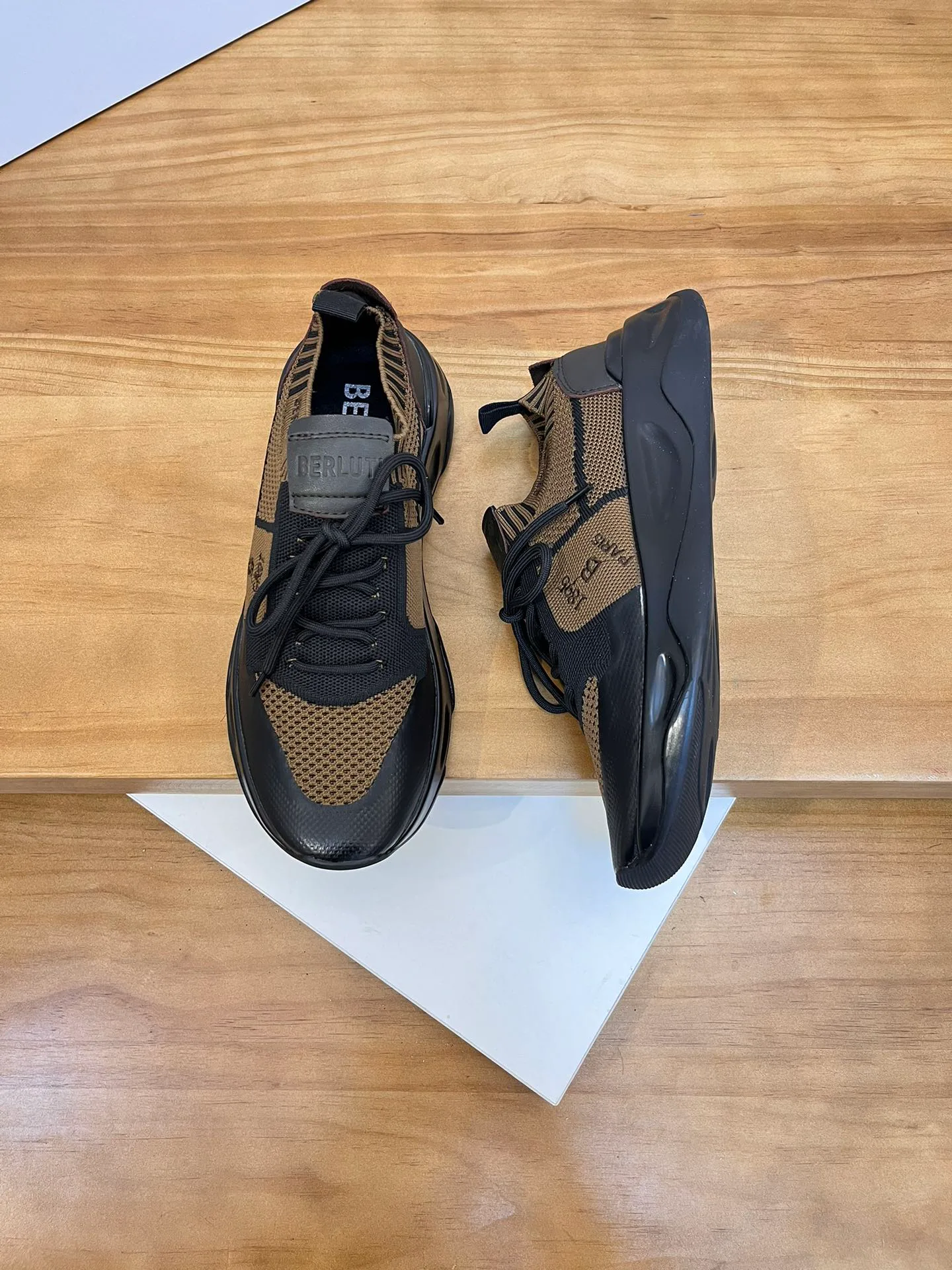Кроссовки Мужские Berluti 462860