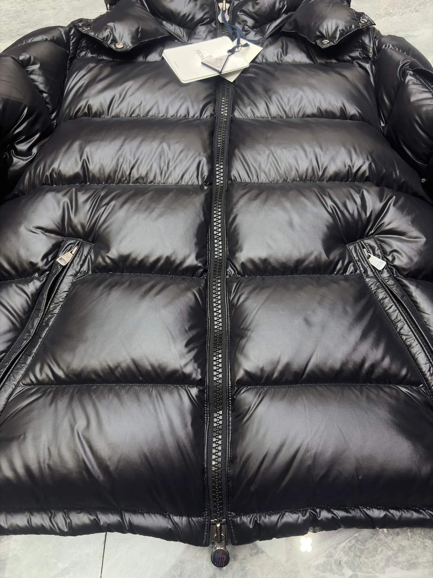 Куртки И Пуховики Женские Moncler 17568683