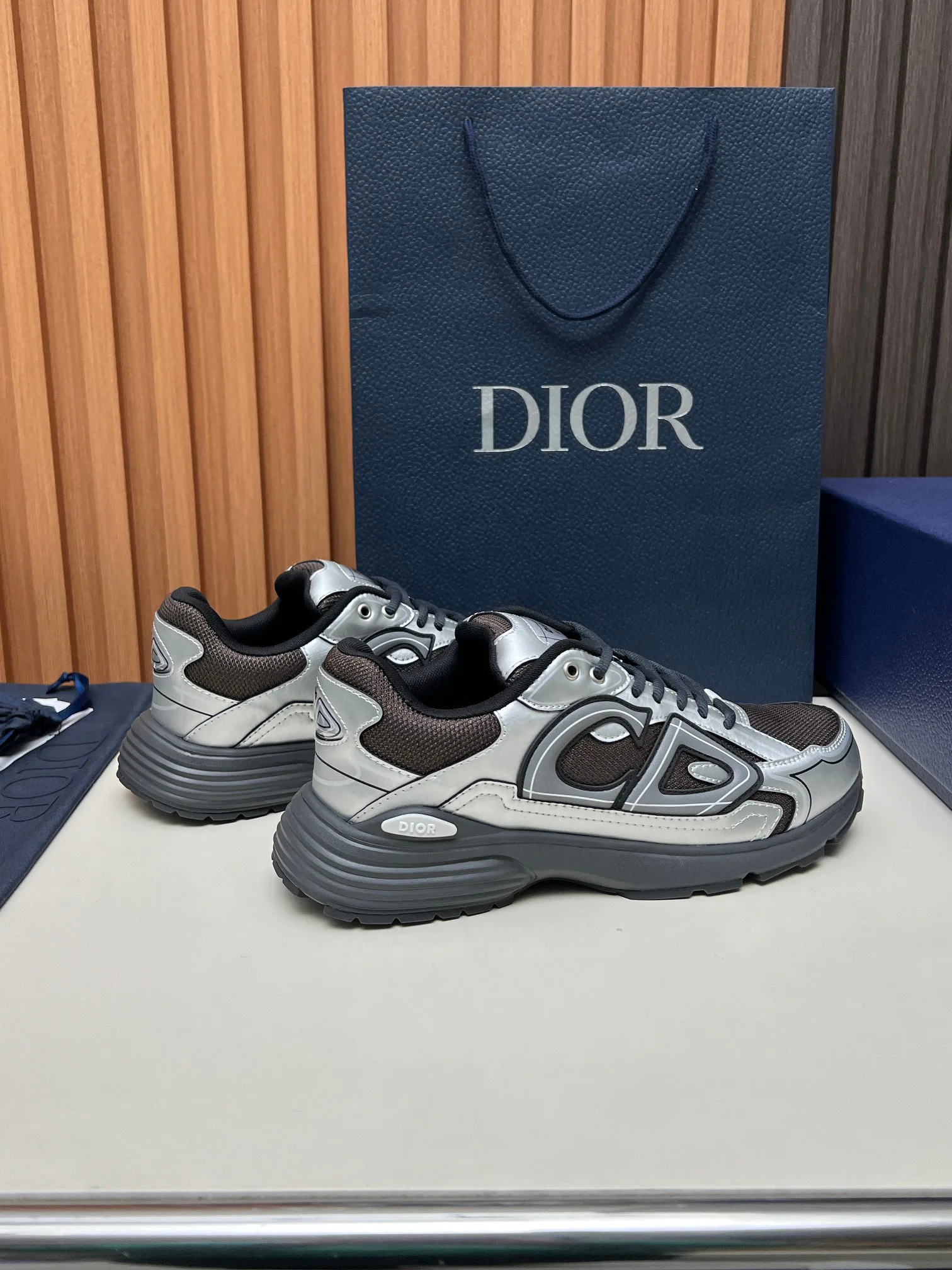 Кроссовки Женские Christian Dior 13406942