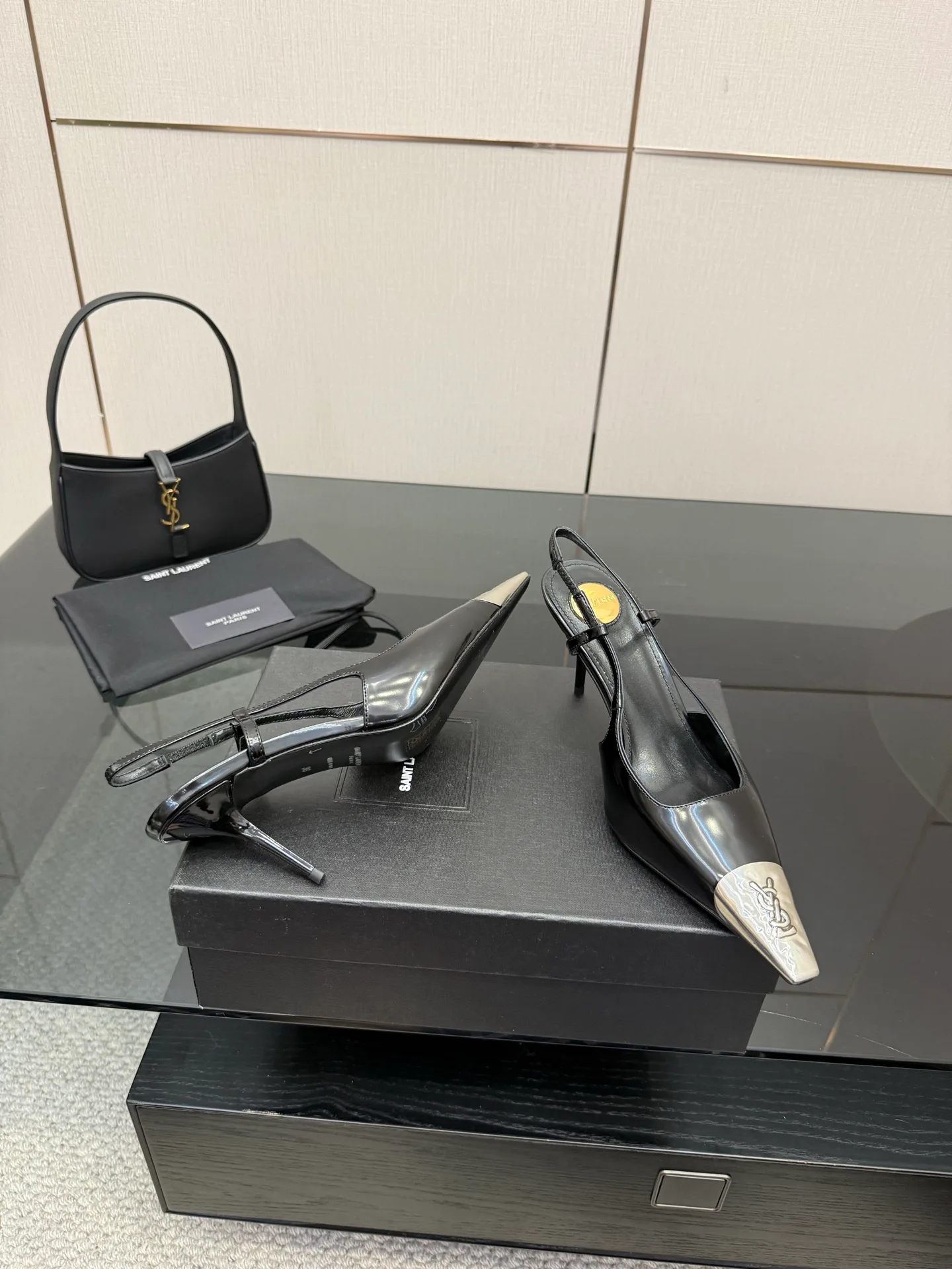 Туфли Женские Saint Laurent 111771