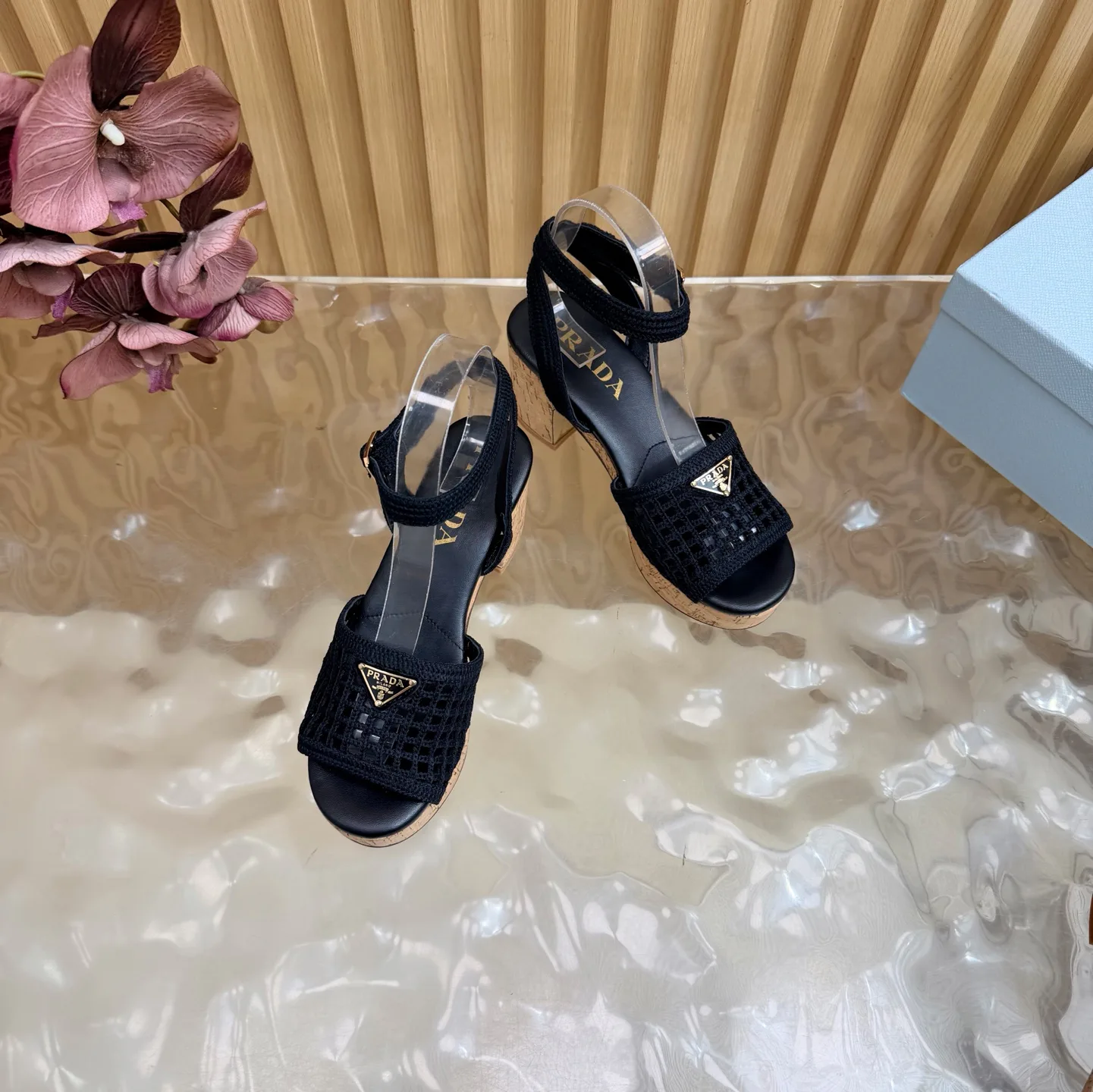 Босоножки Женские Prada 17757714