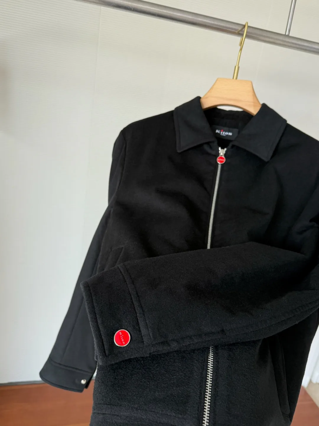 Куртки И Пуховики Мужские Kiton 1211634