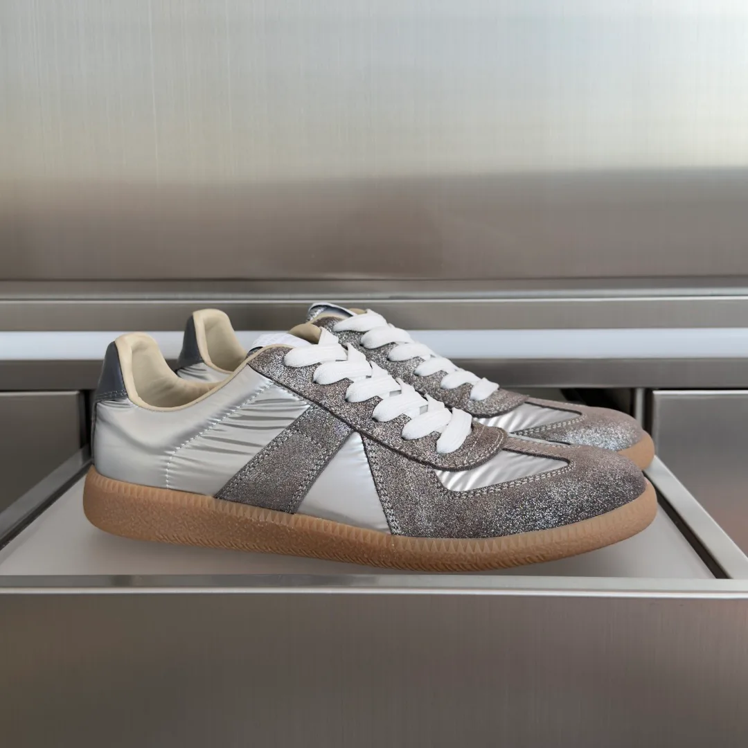 Кроссовки Женские Maison Margiela 10999421