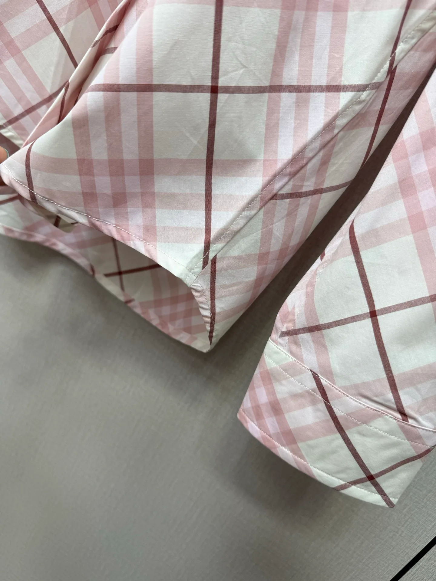 Рубашки Женские Burberry 17796310