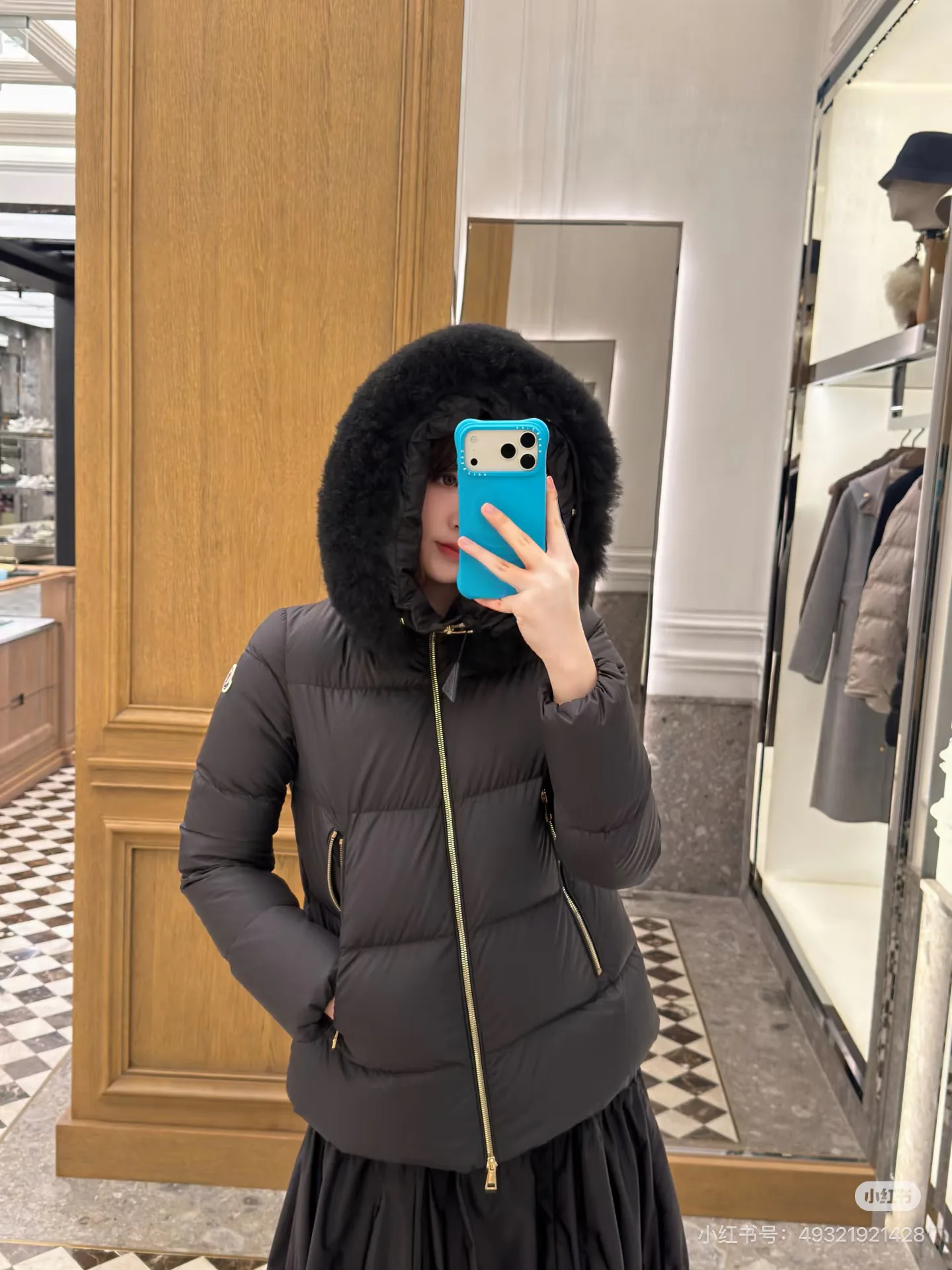 Куртки И Пуховики Женские Moncler 18710905