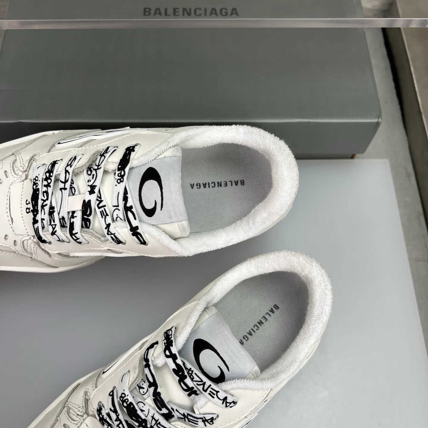Туфли Женские Balenciaga 11638075