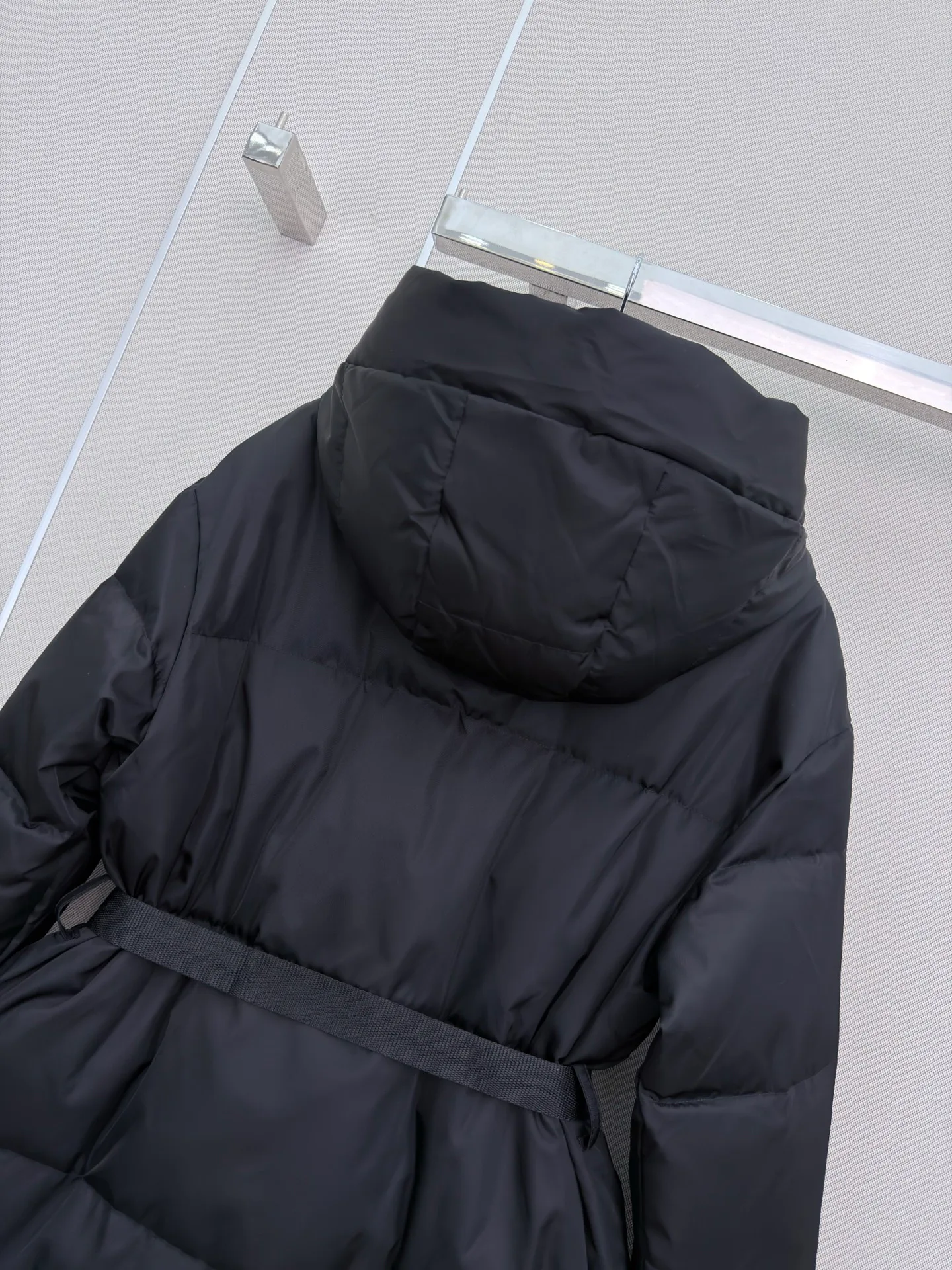Куртки И Пуховики Женские Prada 18185821