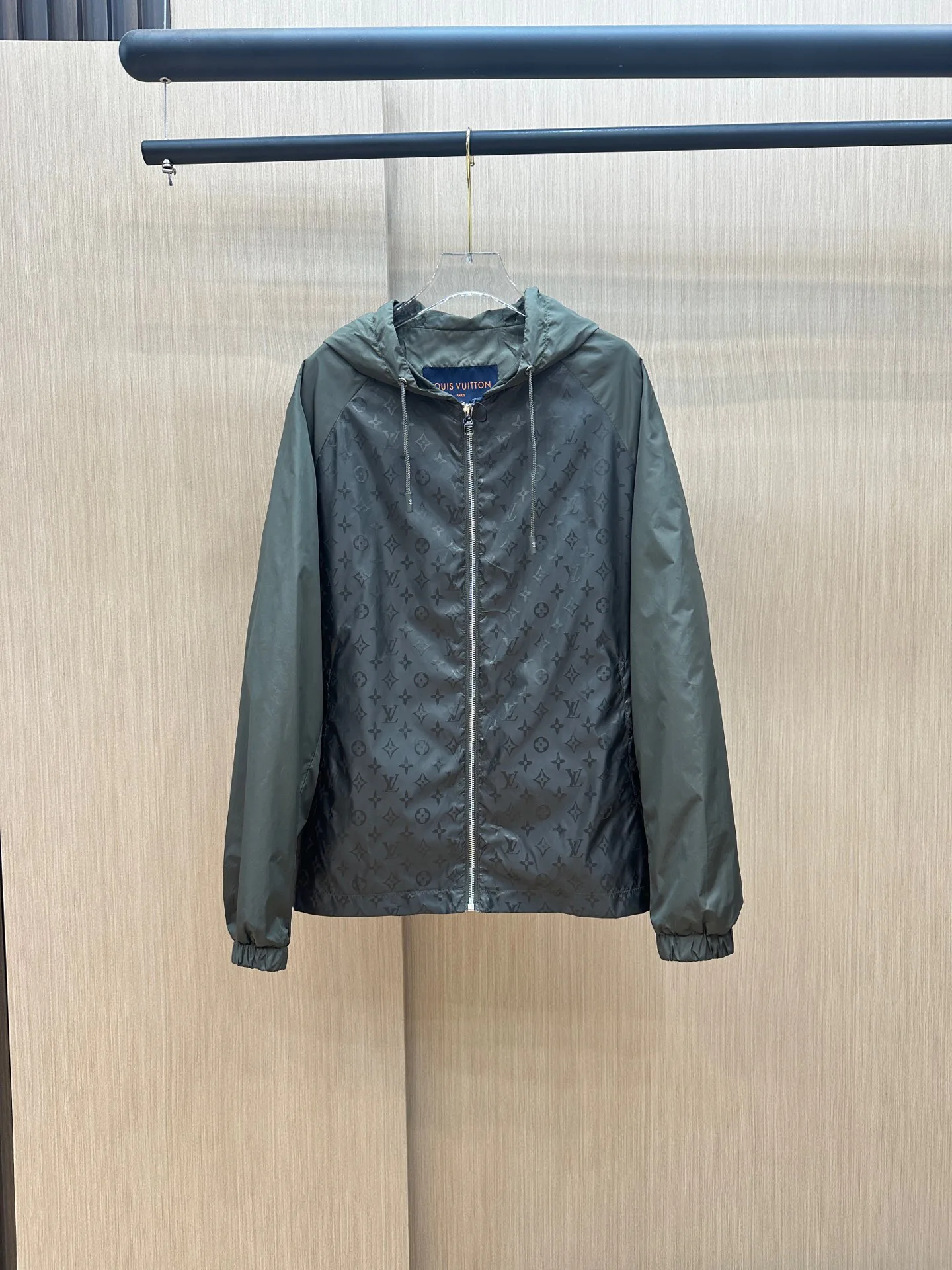 Куртки И Пуховики Мужские Louis Vuitton 11520392