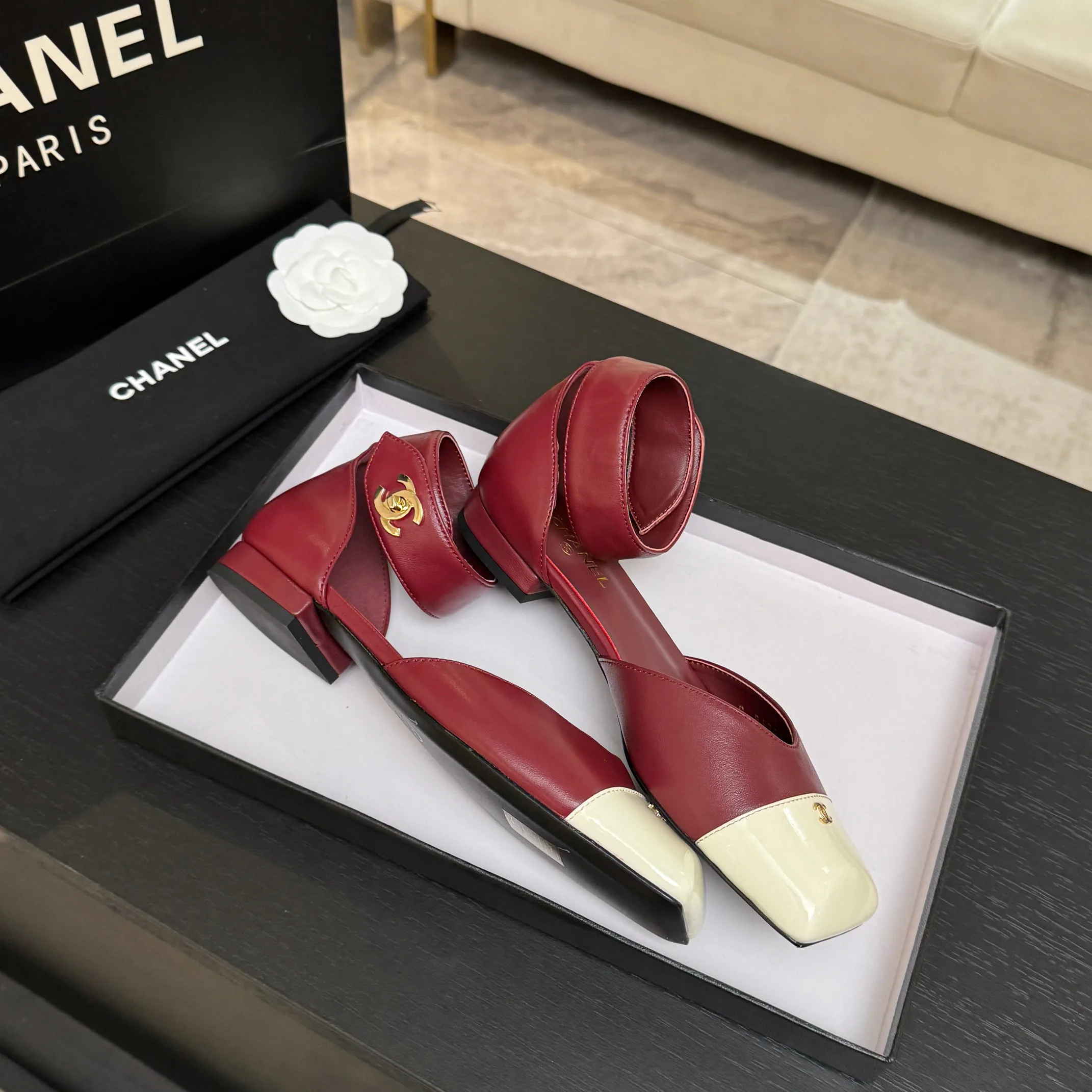 Босоножки Женские Chanel 18104573