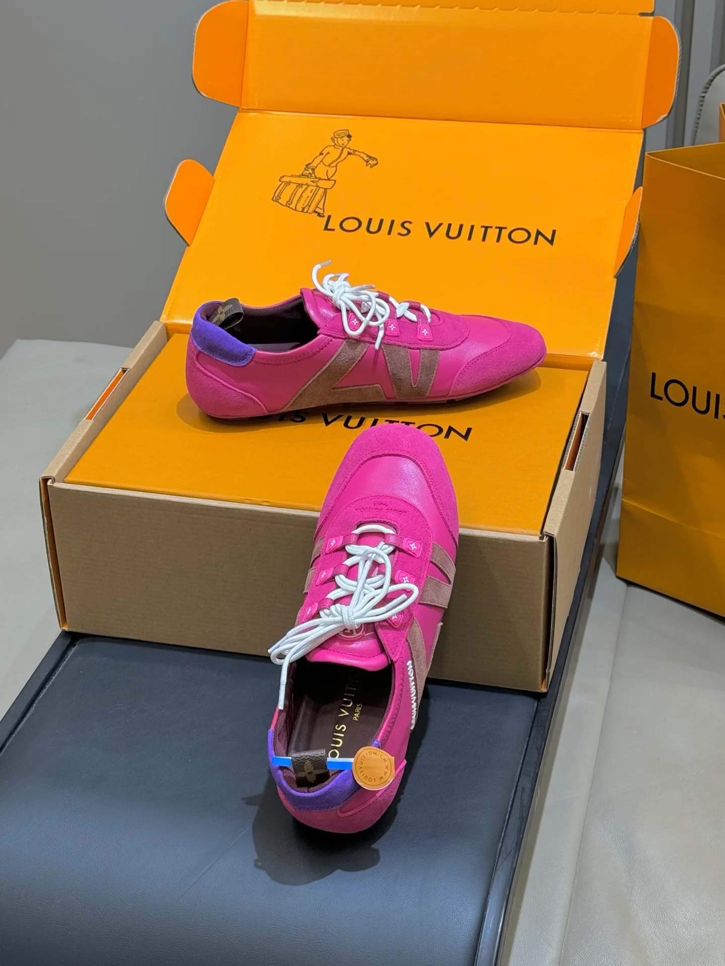 Кроссовки Женские Louis Vuitton 1280027