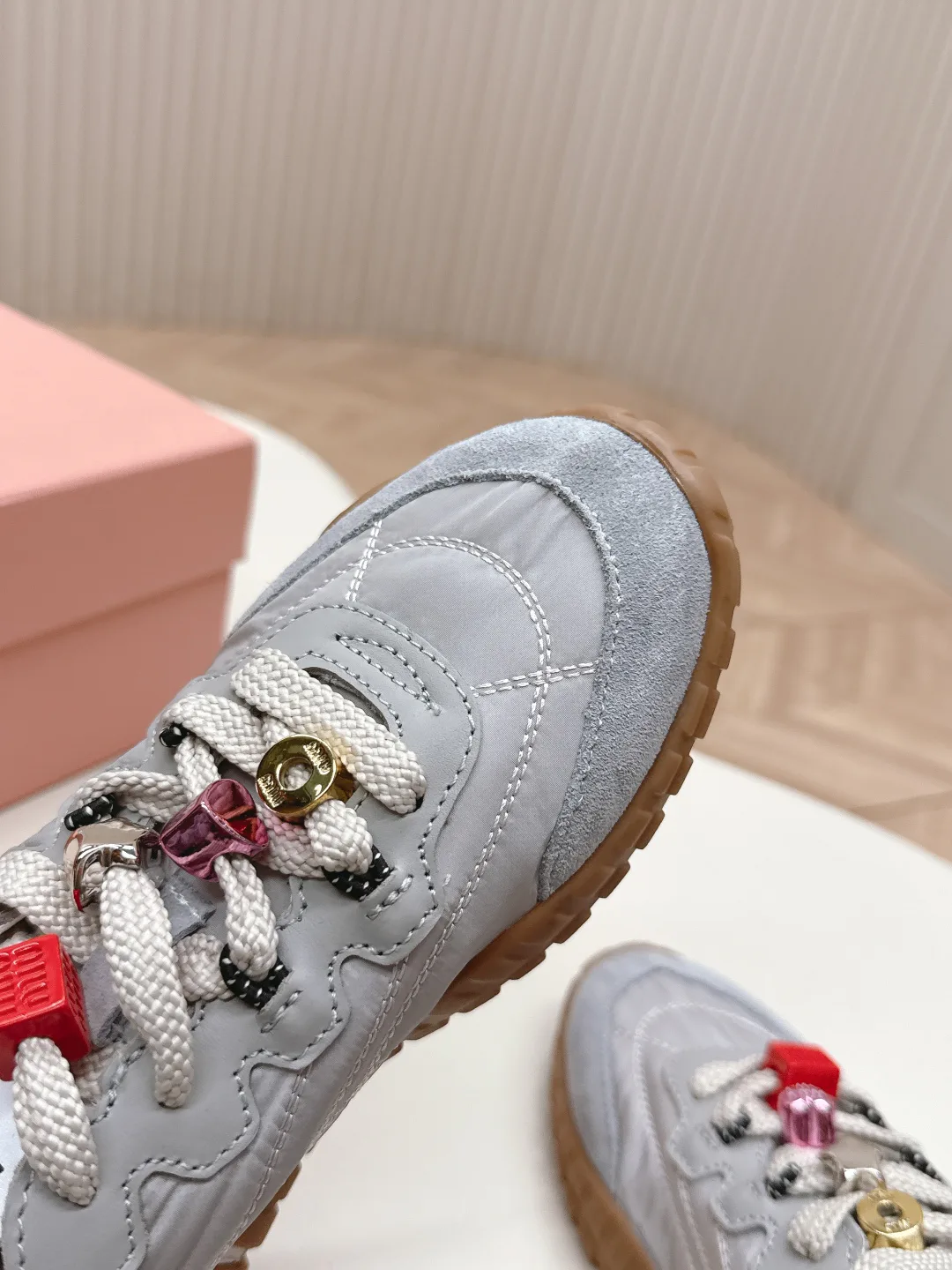 Кроссовки Женские Miu Miu 14022