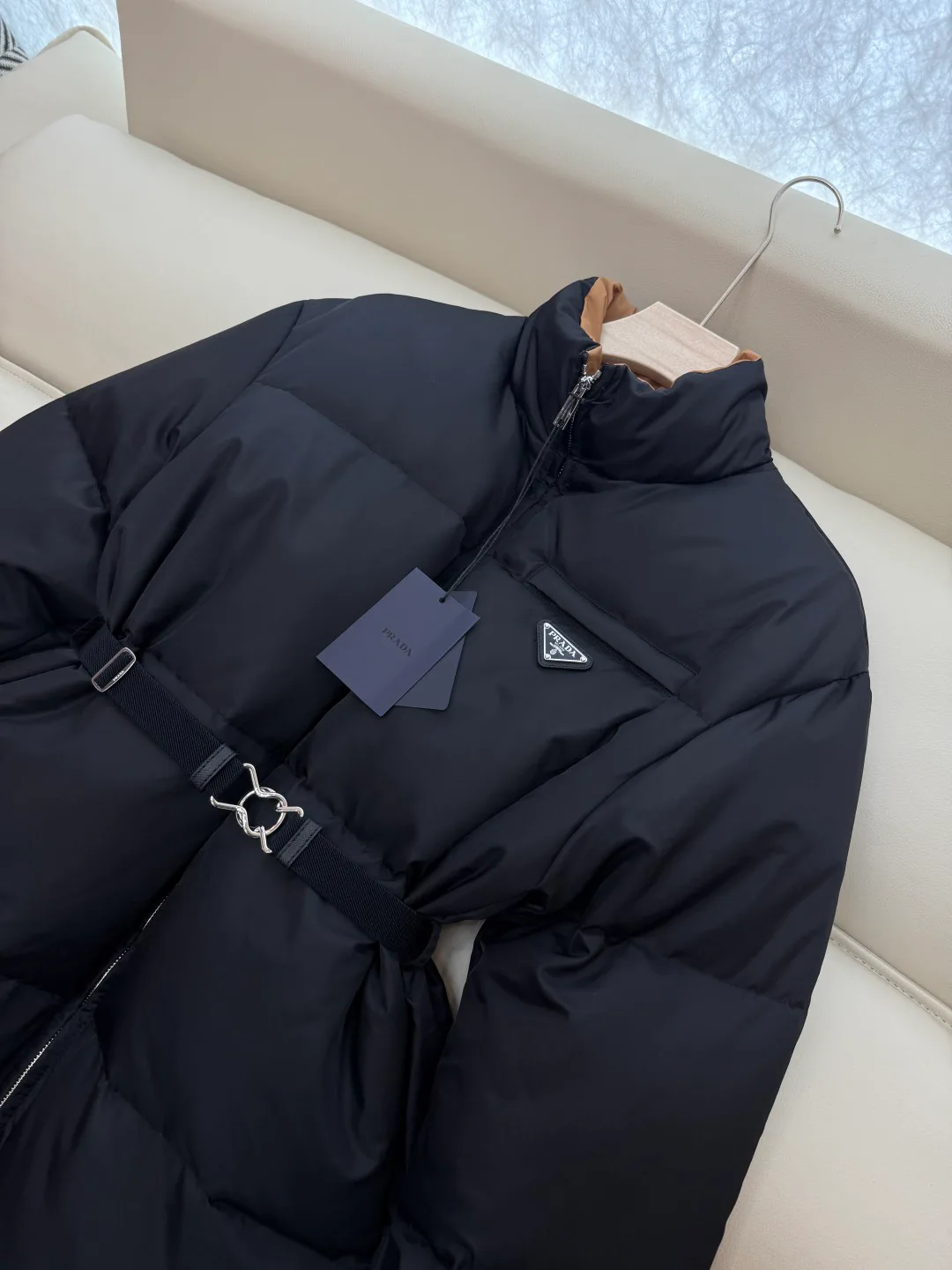 Куртки И Пуховики Женские Prada 19572384