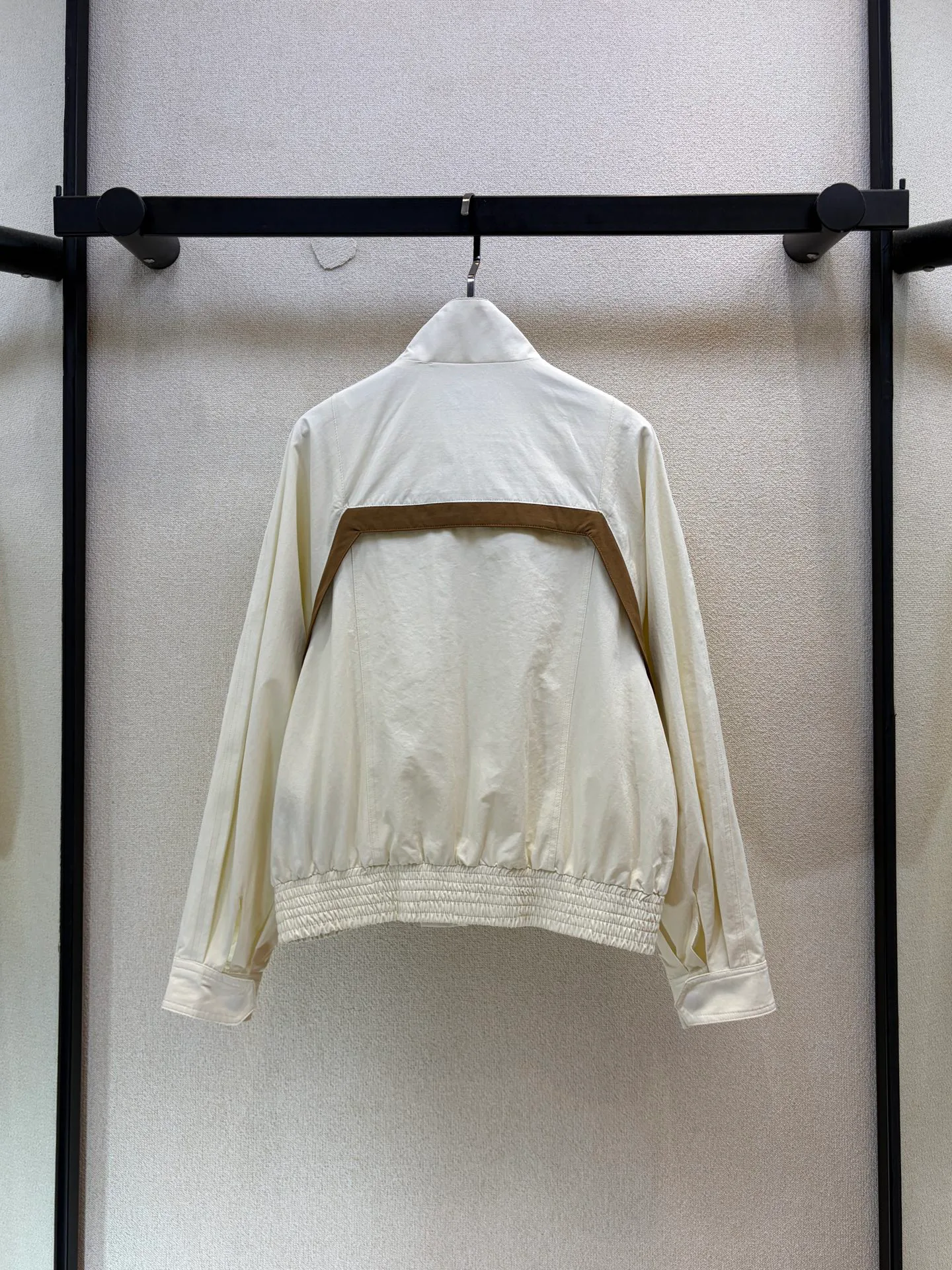 Куртки И Пуховики Женские Saint Laurent 18226304