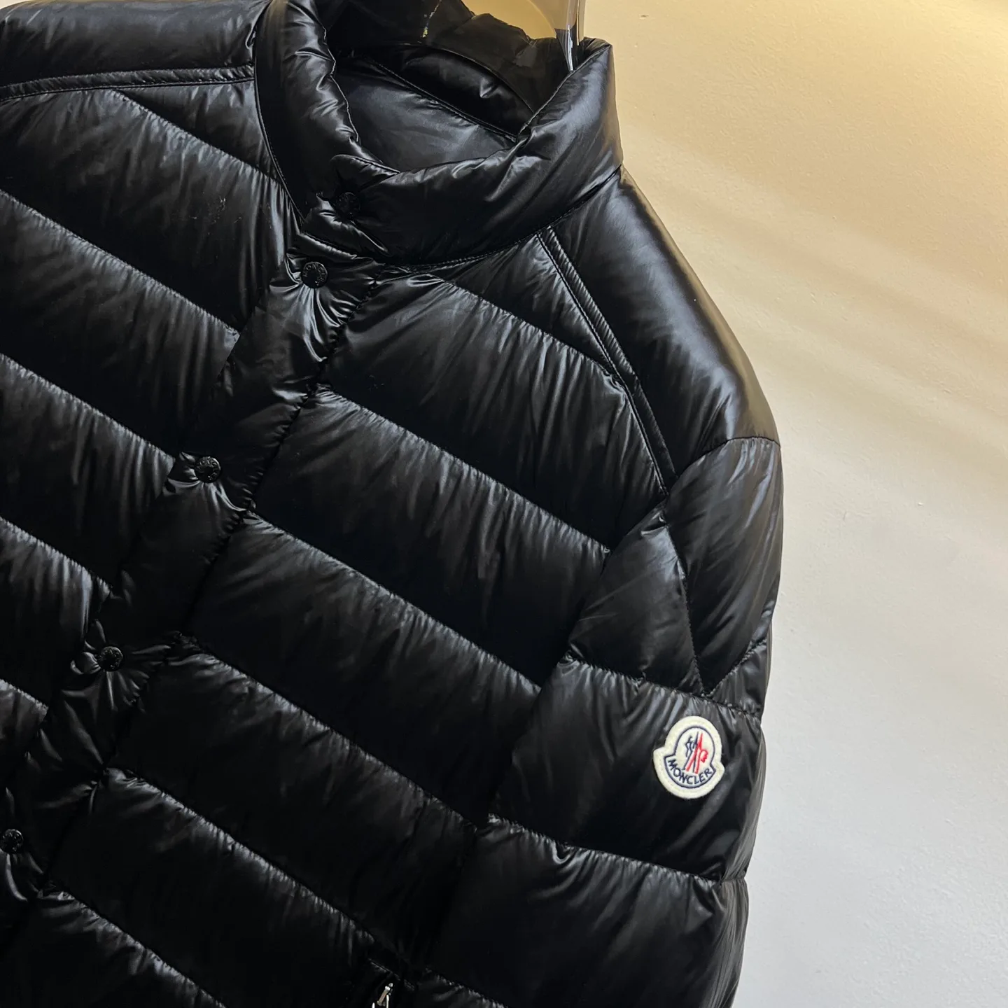 Куртки И Пуховики Женские Moncler 18048015
