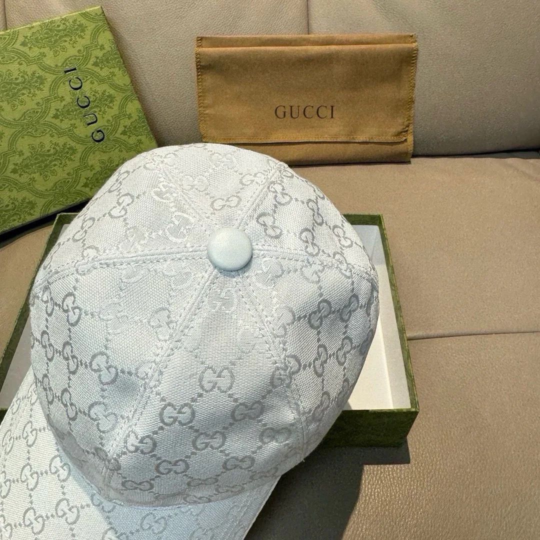 Головные Уборы Gucci 17604850