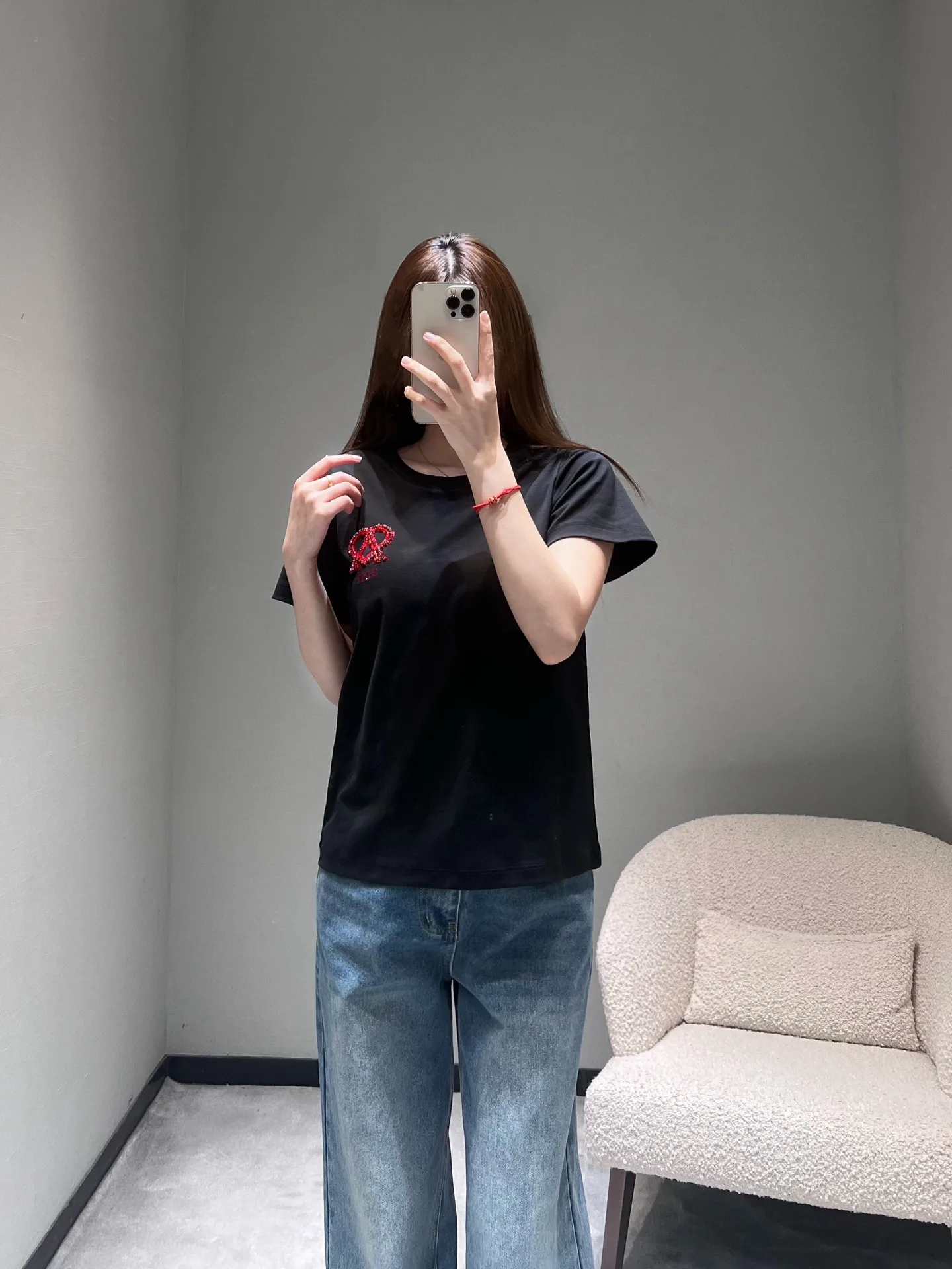 Футболки Женские Ami Paris 1068248