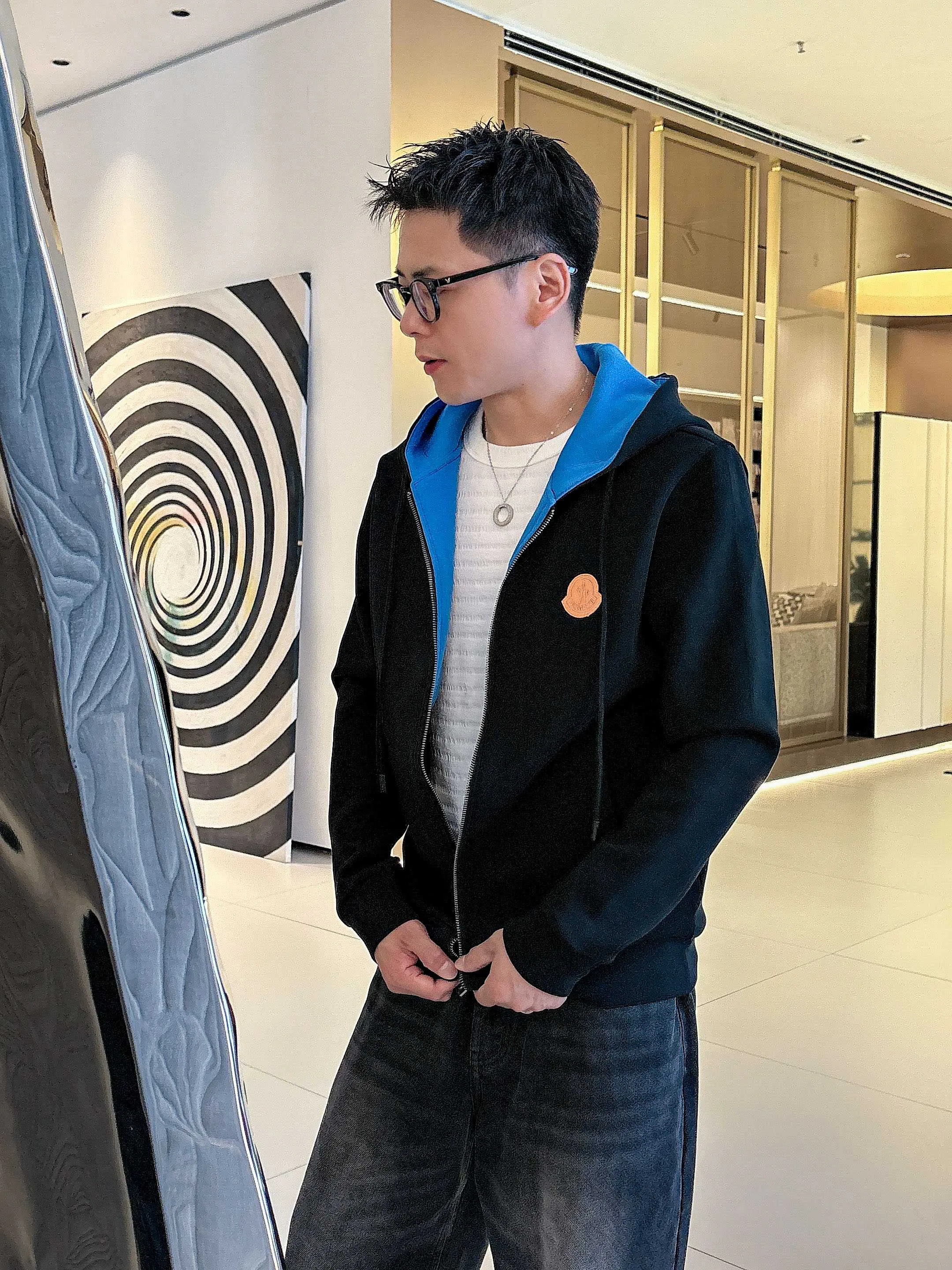 Куртки И Пуховики Мужские Moncler 4348191