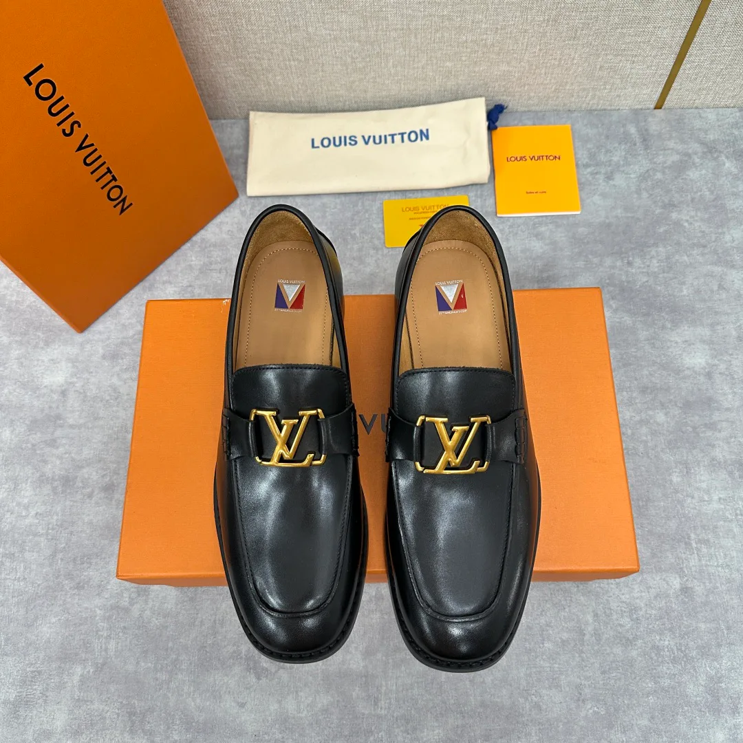 Лоферы И Туфли Мужские Louis Vuitton 18194010
